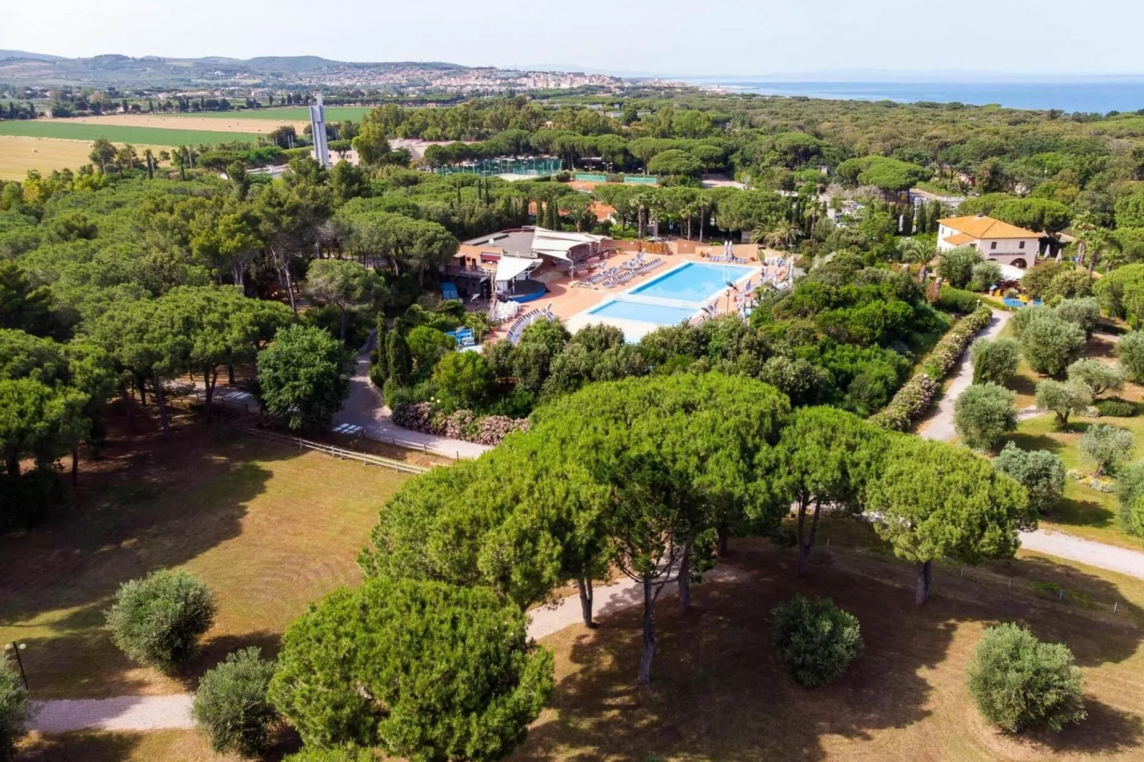 Holiday resort Riva degli Etruschi, San Vincenzo-Villa Procanico, Trilo, ca. 80 qm, 250-300 m dal mare, für 1-4 Personen-Zwembad