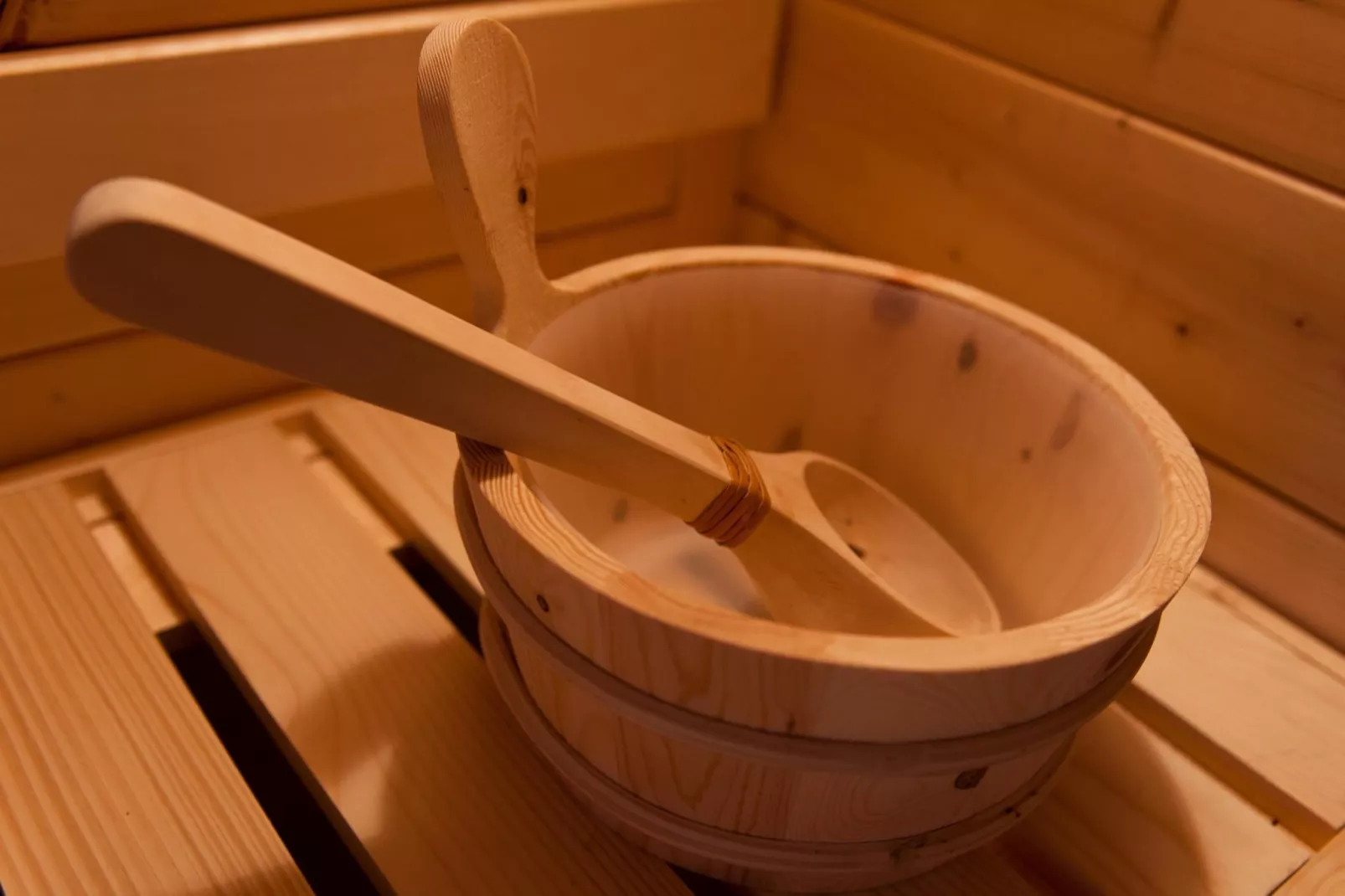 Skip Wellness de luxe met sauna-Sfeer