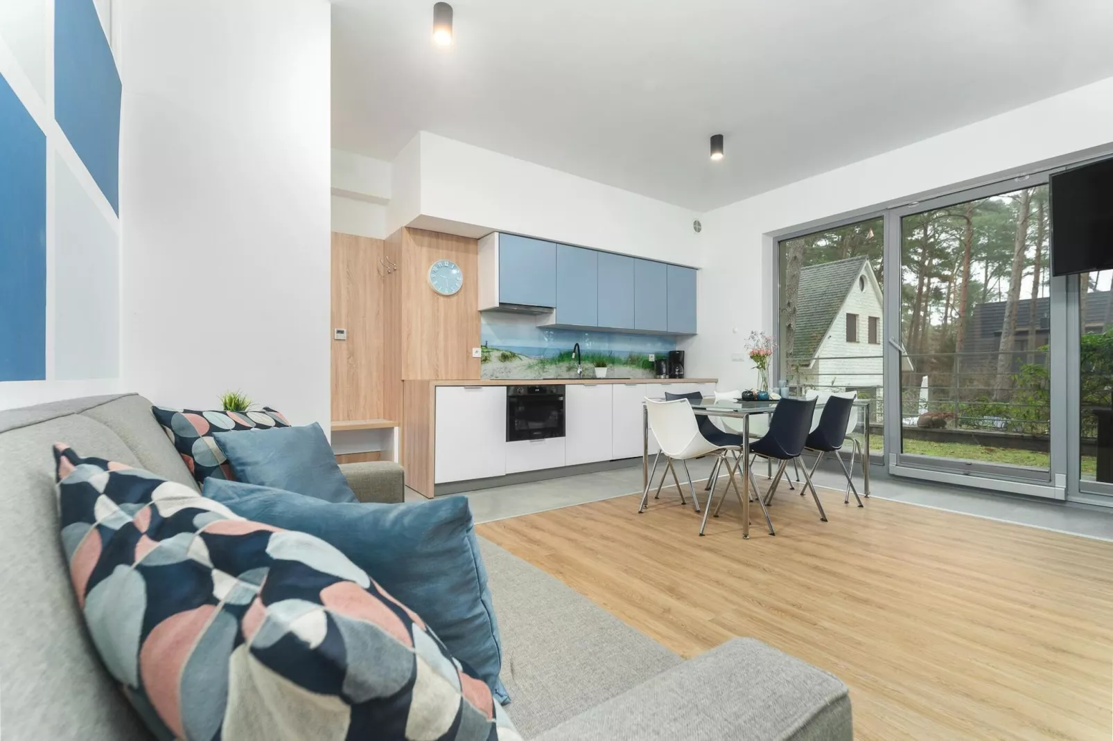Apartament 2-pokojowy dla 6 osób Grunwaldzka 12c4 Pobierowo-Woonkamer