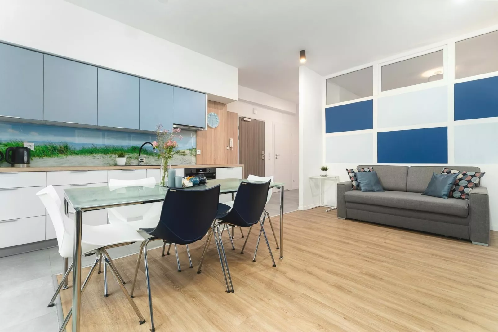 Apartament 2-pokojowy dla 6 osób Grunwaldzka 12c4 Pobierowo-Eetkamer