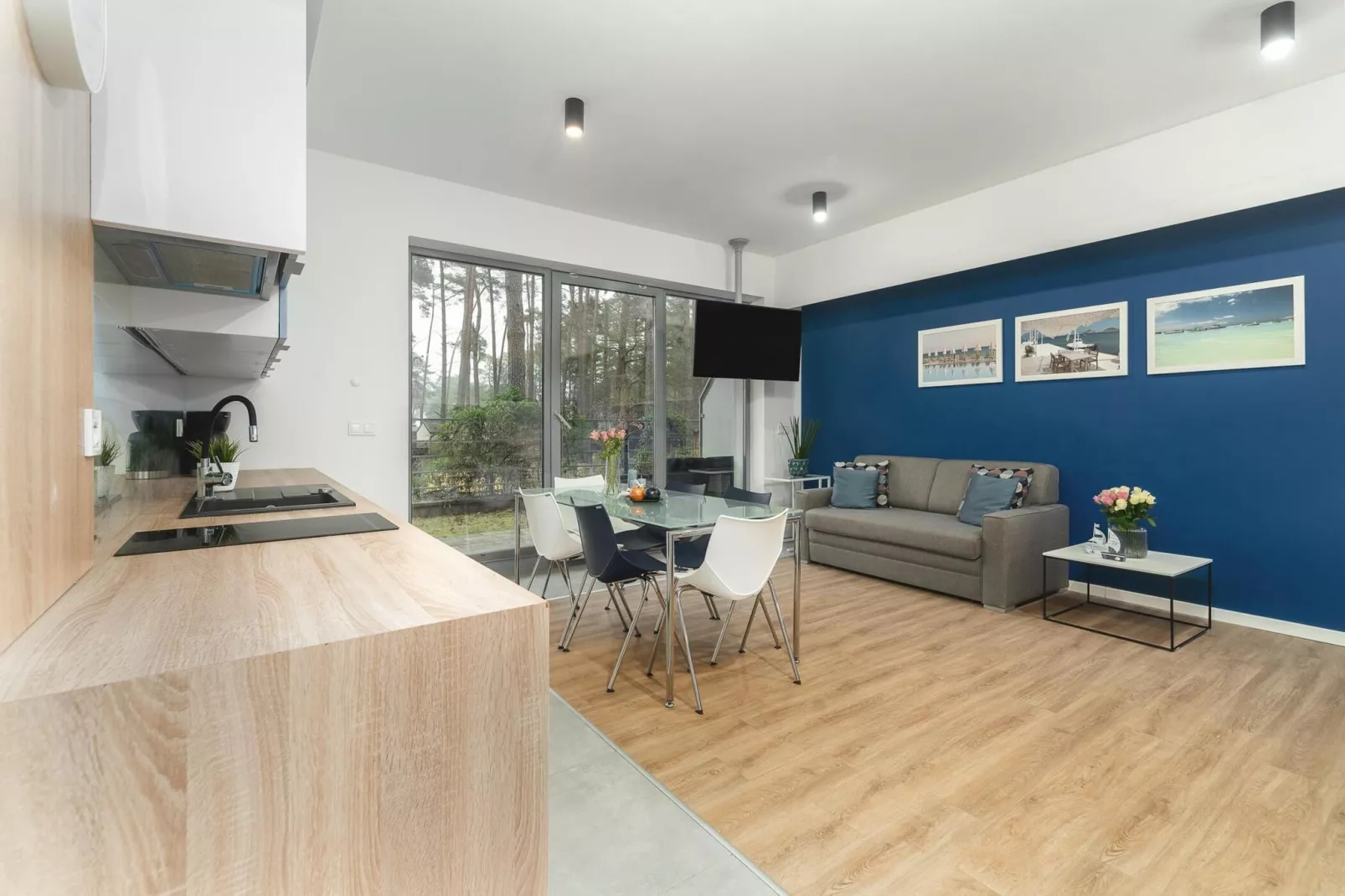 Apartament 2-pokojowy dla 6 osób Grunwaldzka 12c4 Pobierowo-Eetkamer