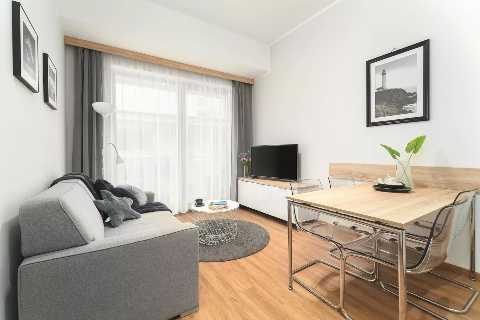 Apartament dla 4 osób Grunwaldzka 12c23 Pobierowo-Woonkamer