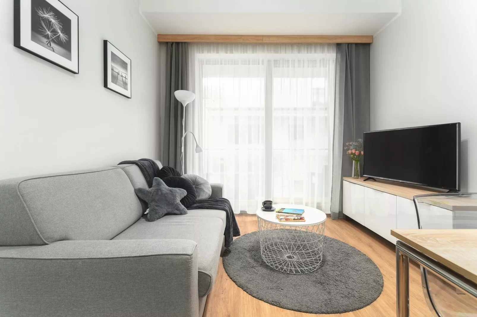 Apartament dla 4 osób Grunwaldzka 12c23 Pobierowo-Woonkamer