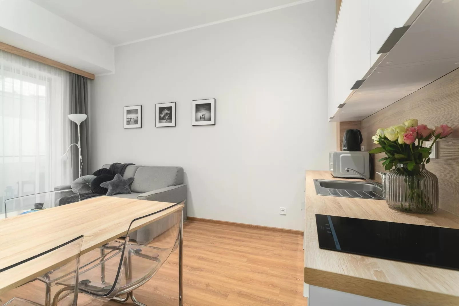 Apartament dla 4 osób Grunwaldzka 12c23 Pobierowo-Eetkamer