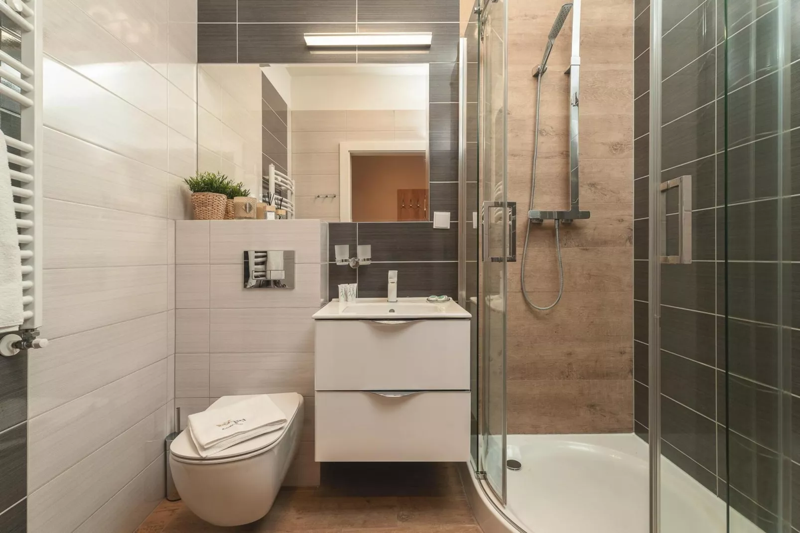 Apartament dla 4 osób Grunwaldzka 12c23 Pobierowo-Badkamer