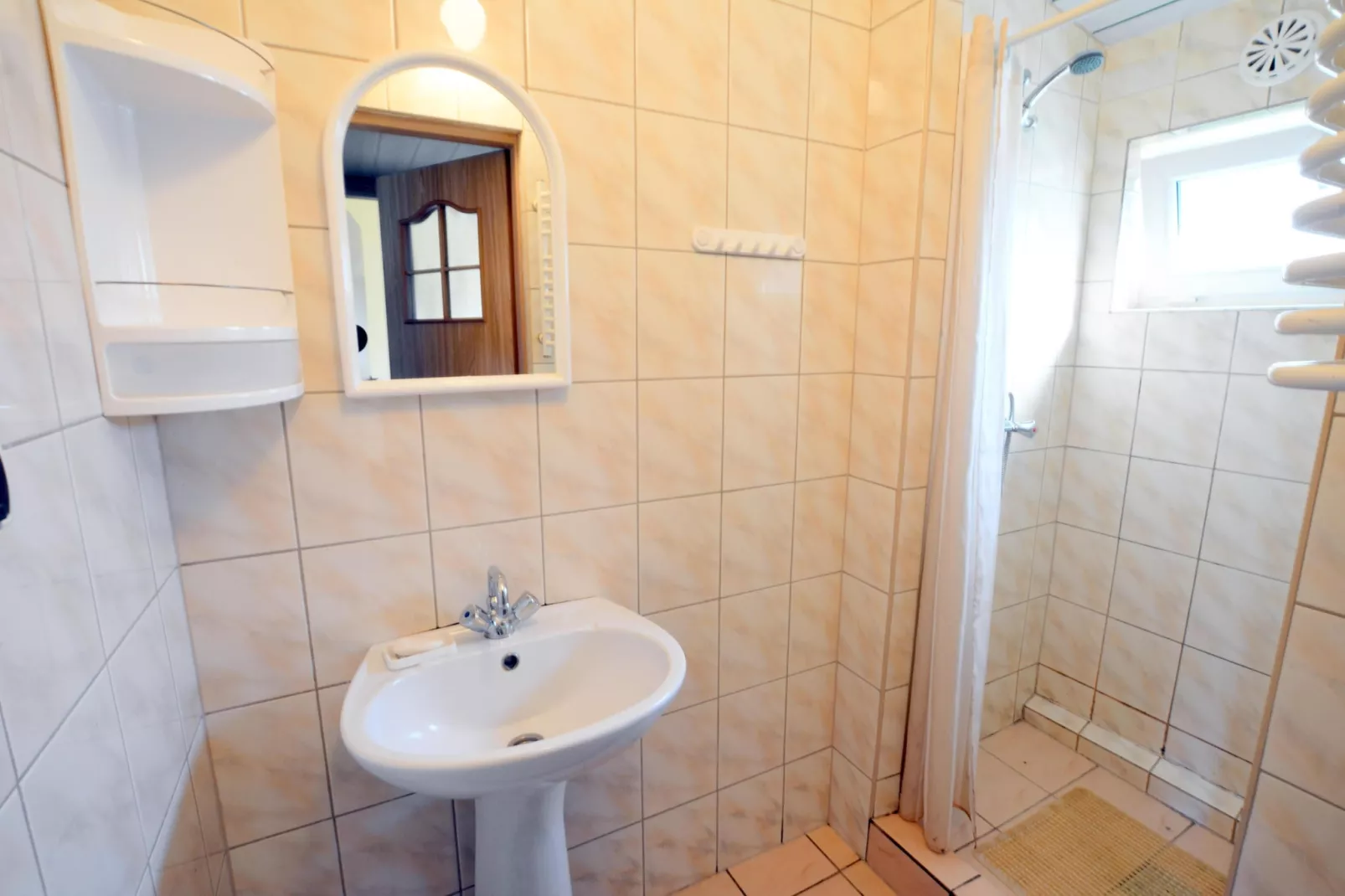 Dom w Rosnowie-Badkamer