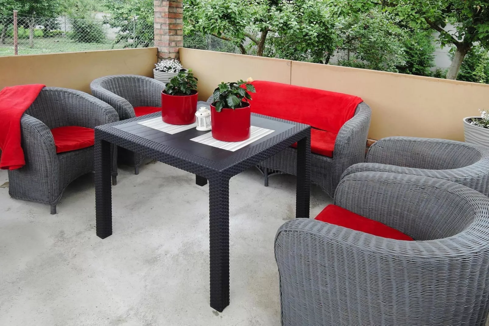 Holiday spacious modern flat in Dabrowa-Terrasbalkon