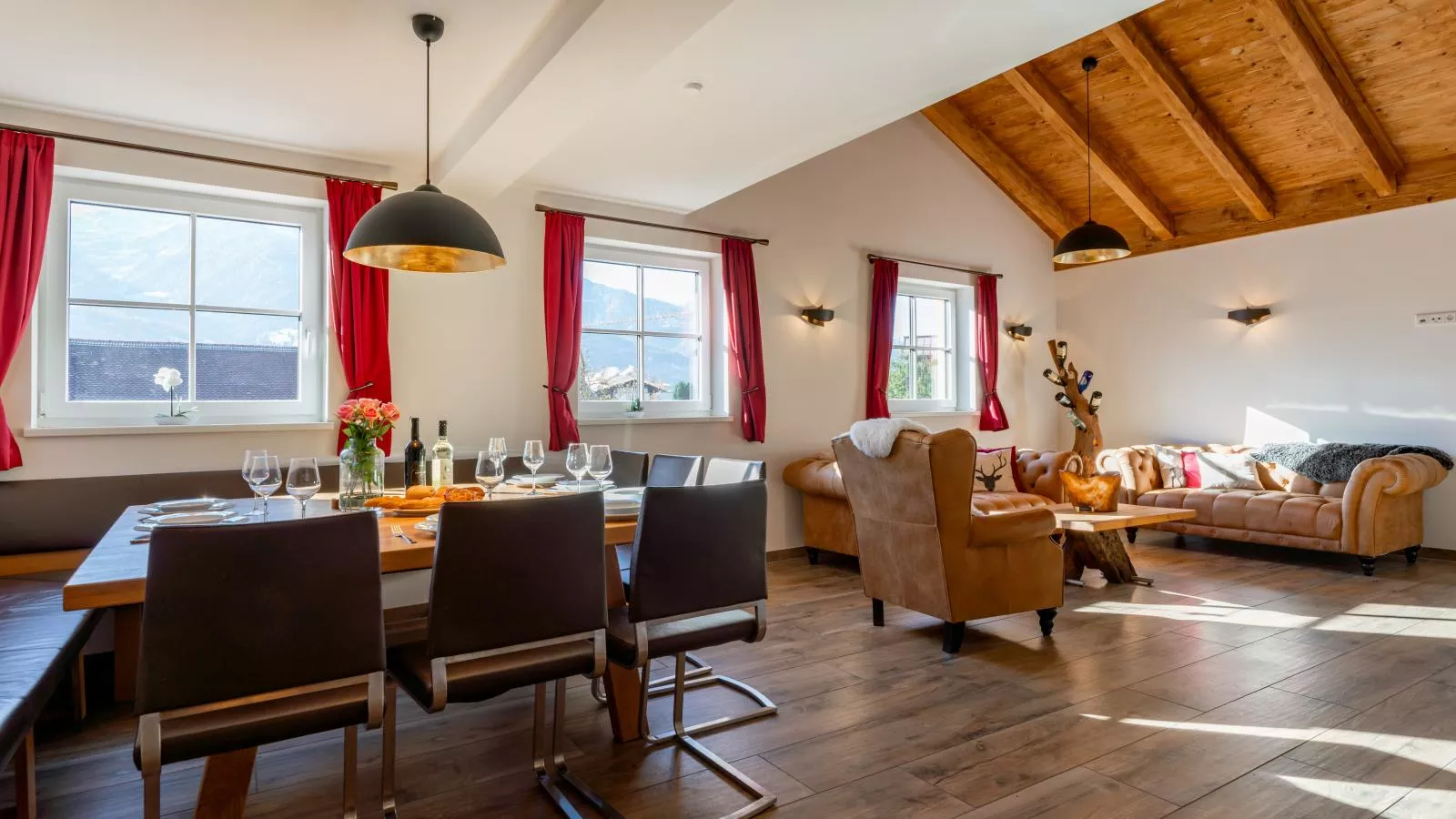 Tauern Suites Mitterwirt TOP 123-Eetkamer