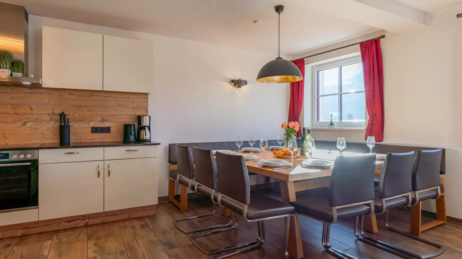 Tauern Suites Mitterwirt TOP 123-Eetkamer