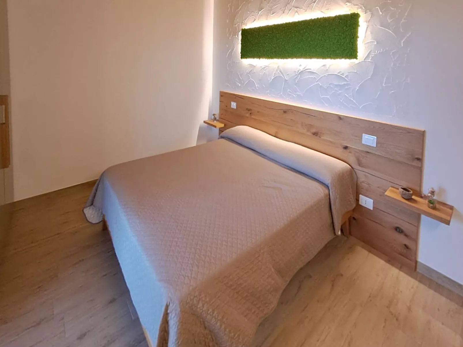 Roseto Apartments Trilo 1-Binnen
