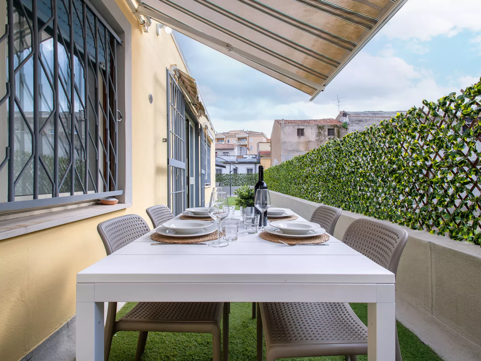 Lorenas'Home-Buiten