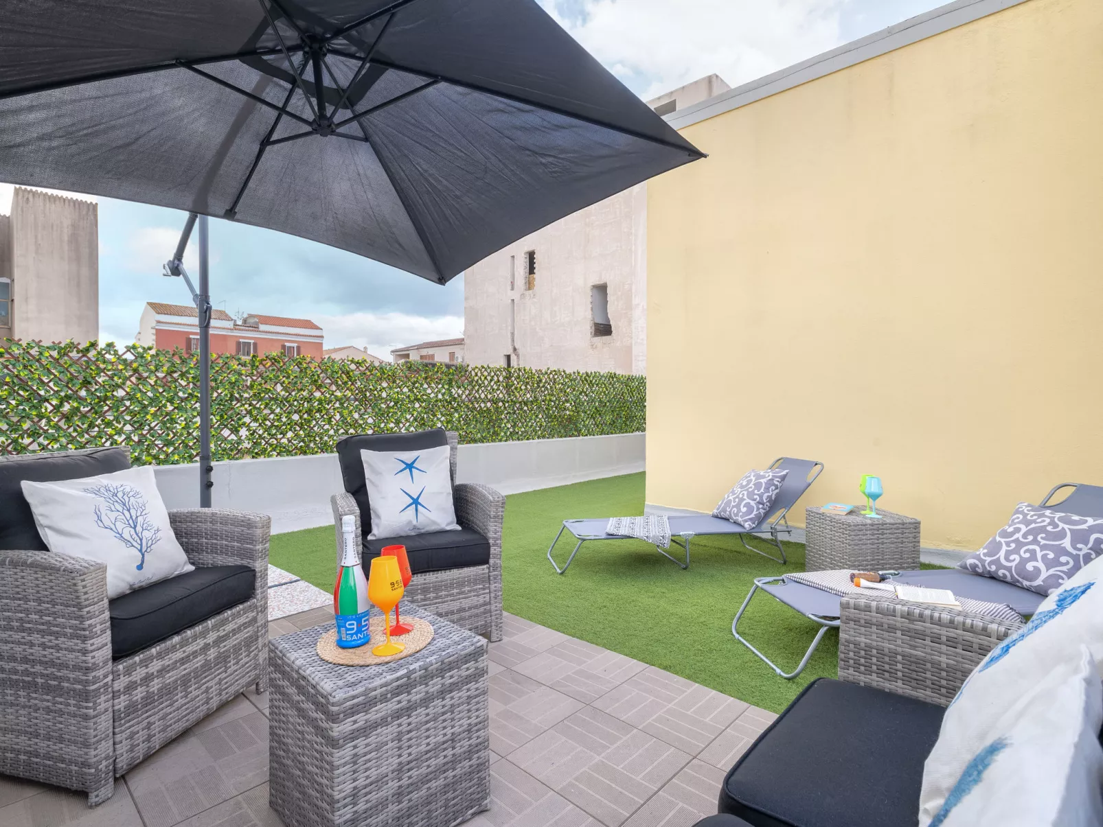 Lorenas'Home-Buiten