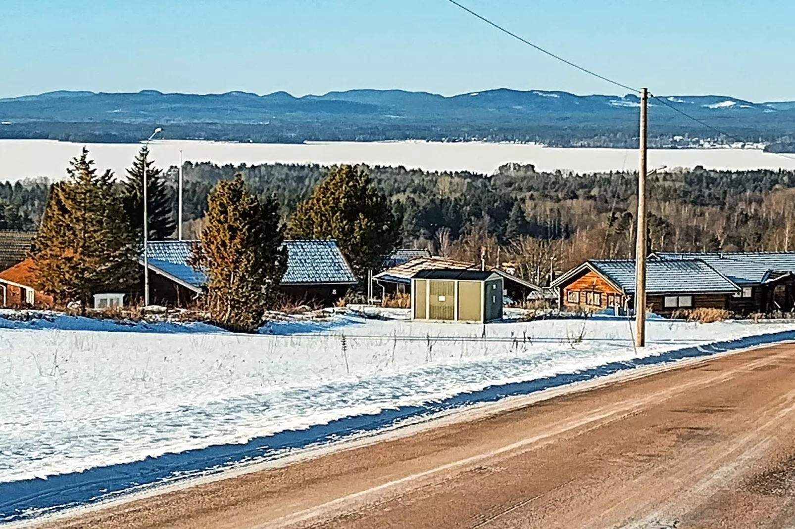 Fyrbäddsrum med WC och delad dusch-Buitenlucht