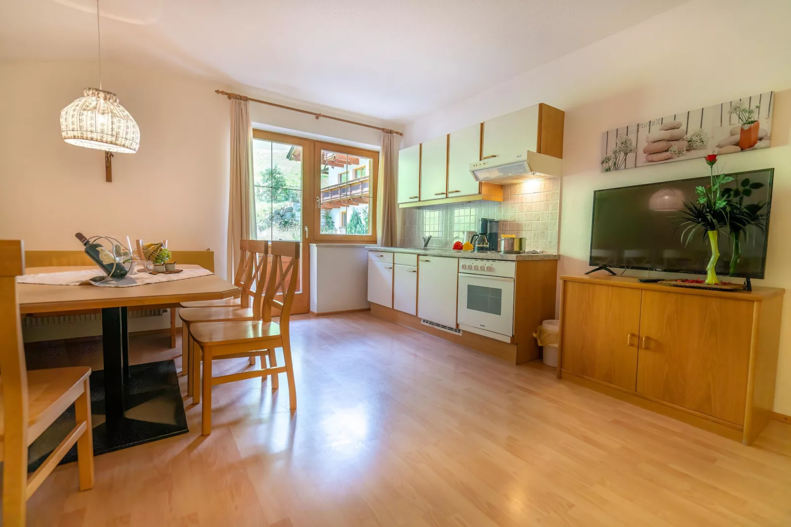 Apartment 14-Eetkamer