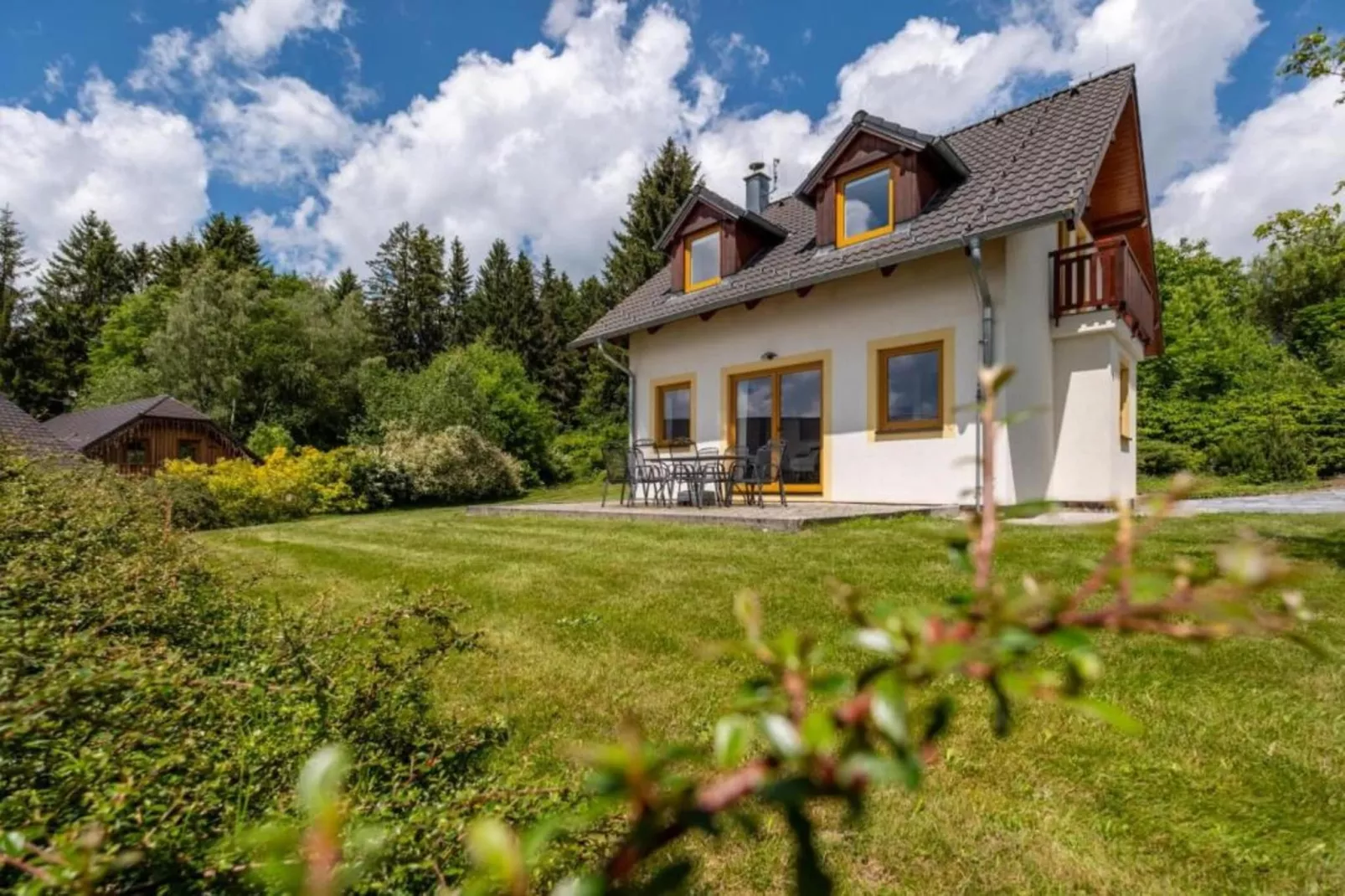 Ferienwohnung Salchau-Gebieden zomer 1km