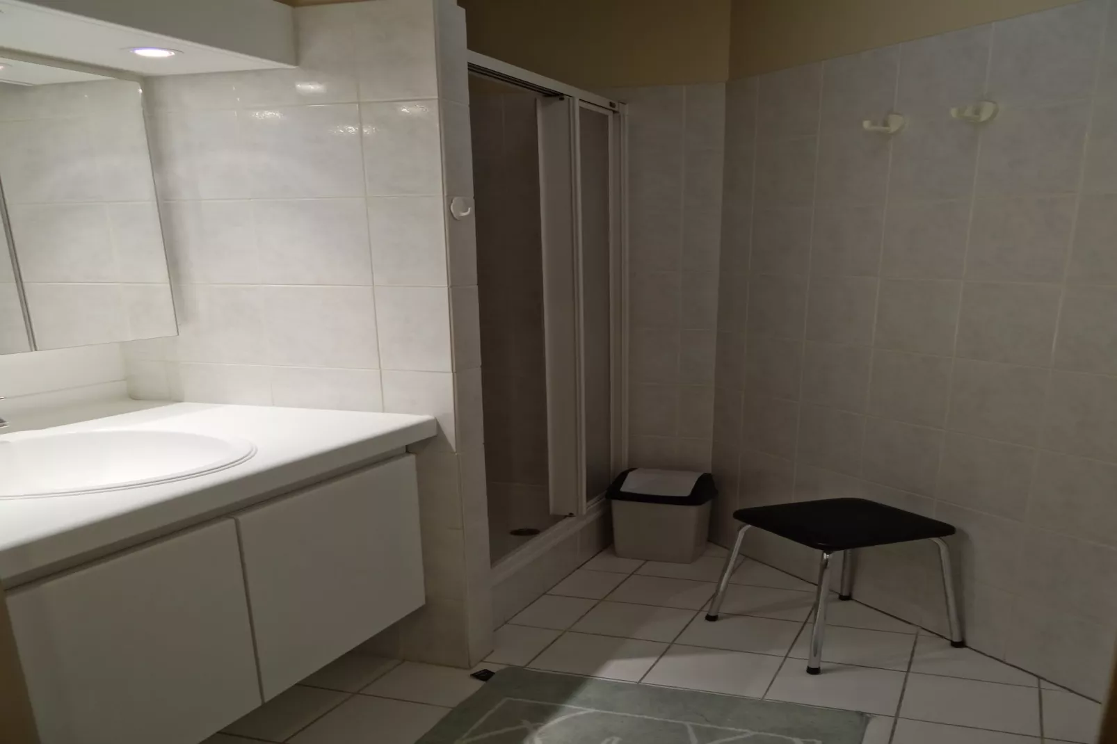 SCORPIO B 0202GAR-Badkamer