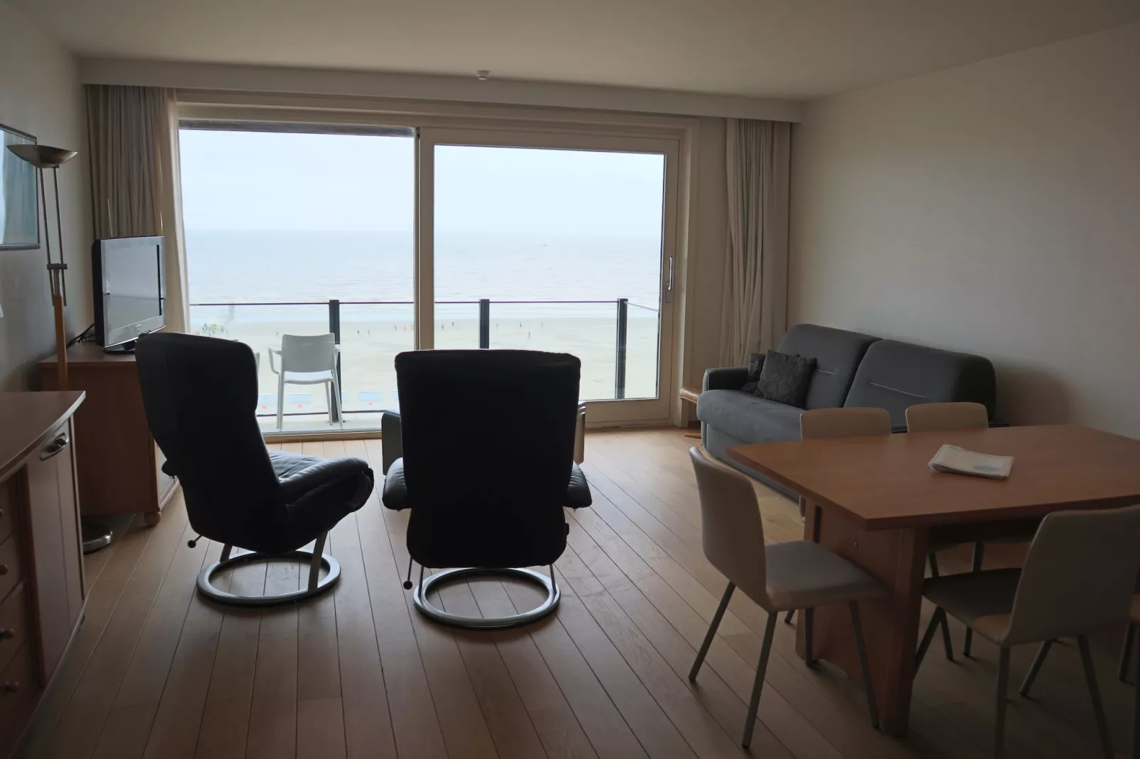 CASINO AB A0403GAR-Woonkamer
