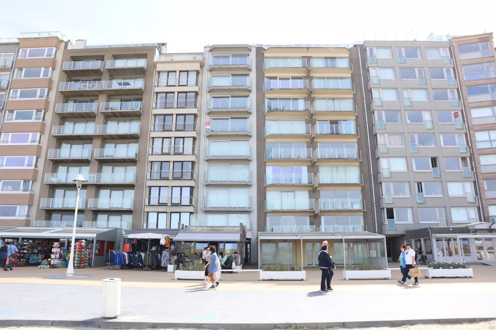 DE BRANDING 601-Buitenkant zomer
