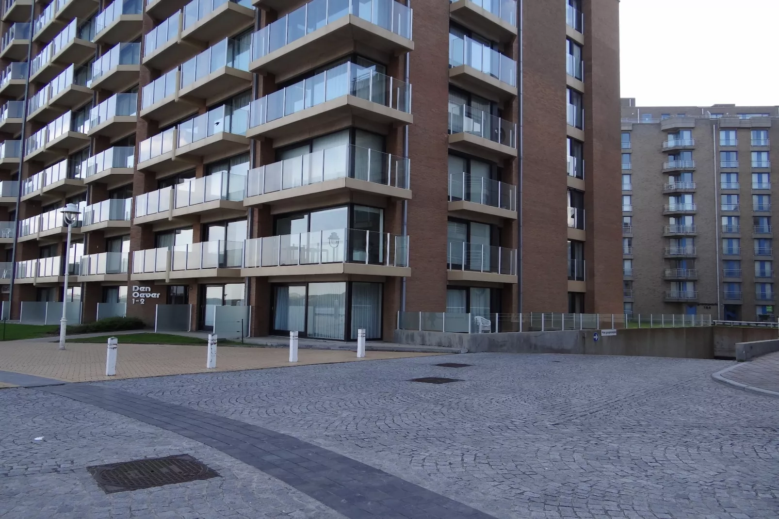 DEN OEVER IV 0101GAR-Buitenkant zomer