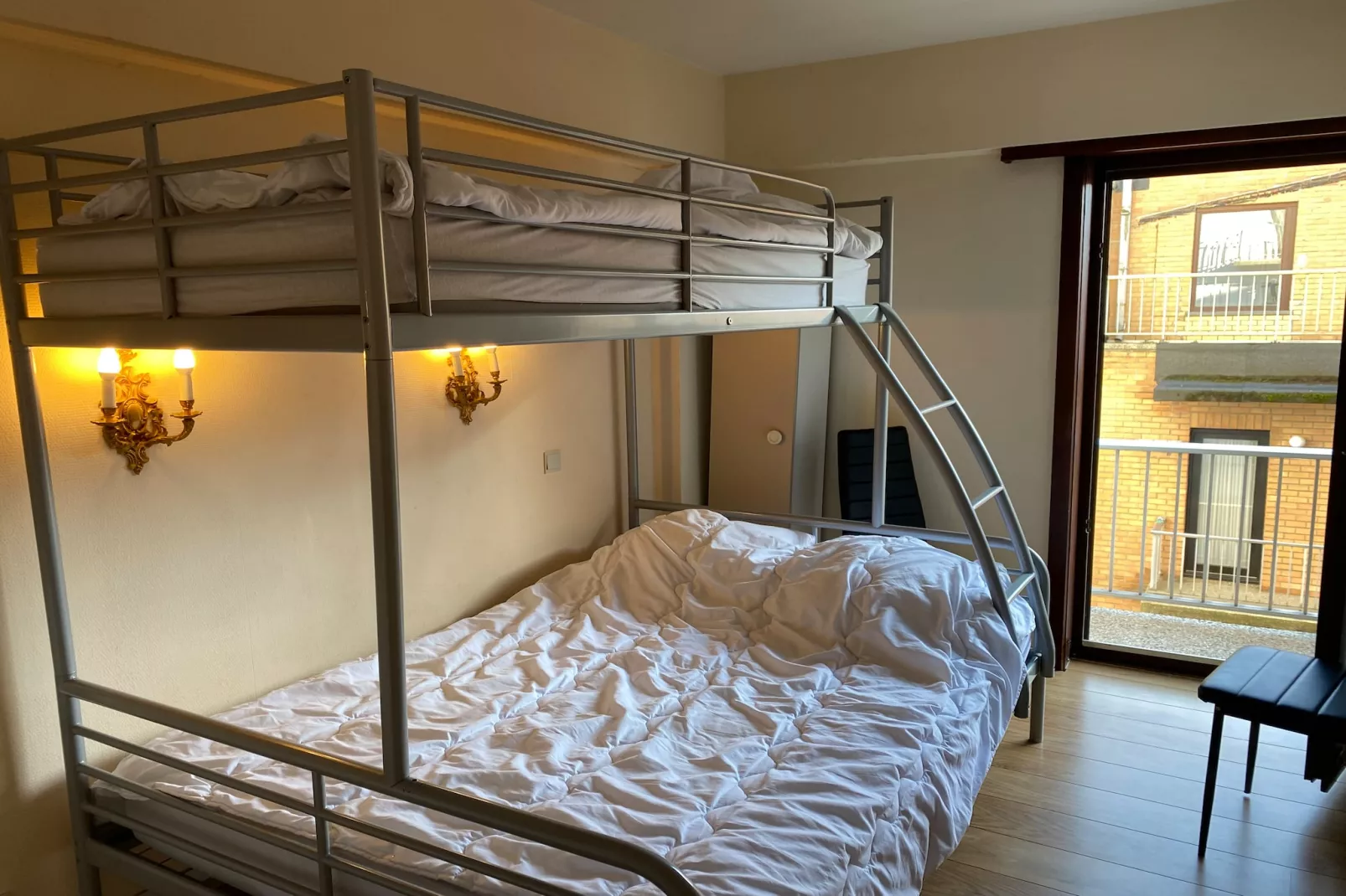 ZONNESTRAAL 503-Slaapkamer