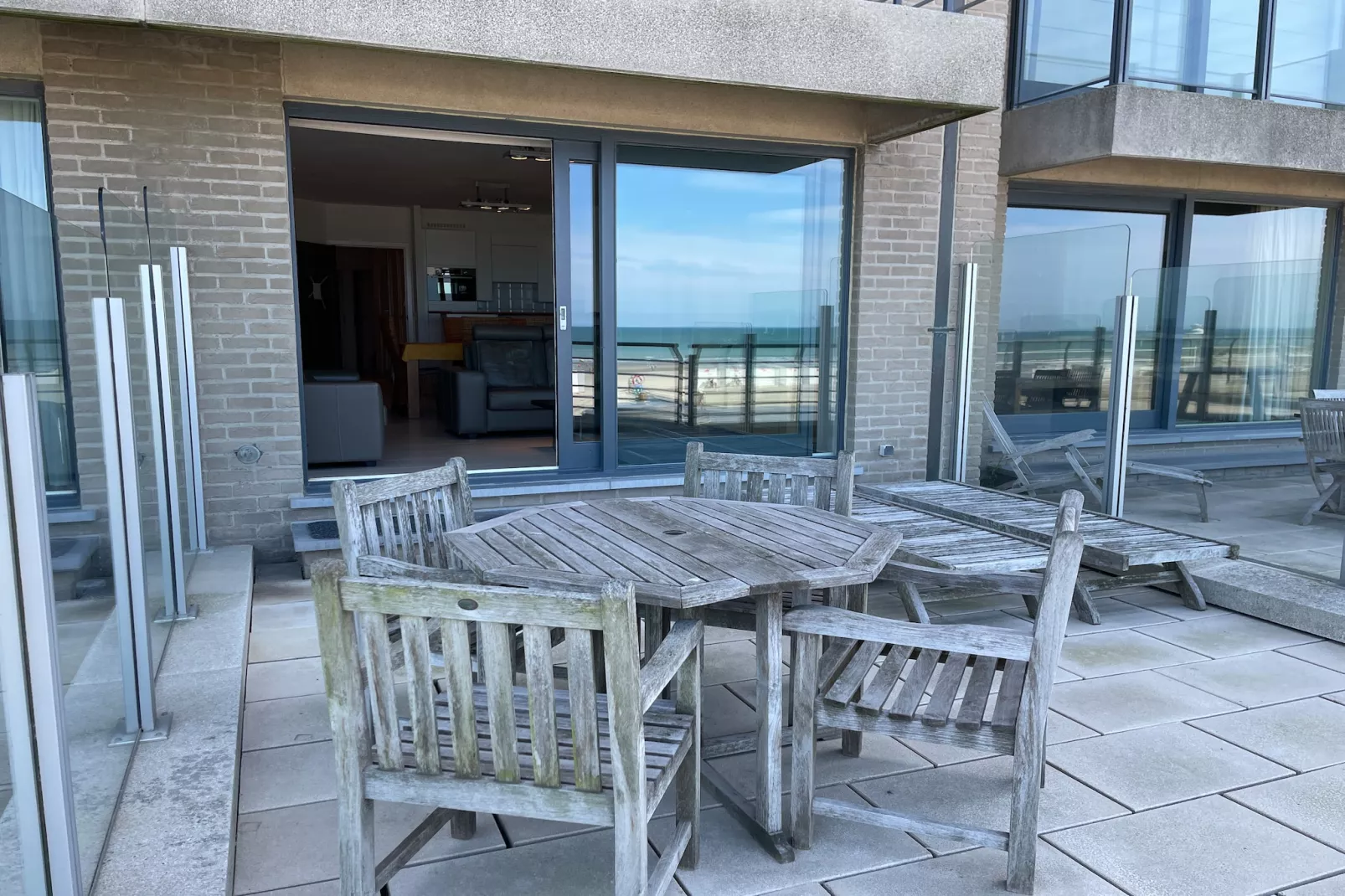 CASINO AB B0101GAR-Terrasbalkon