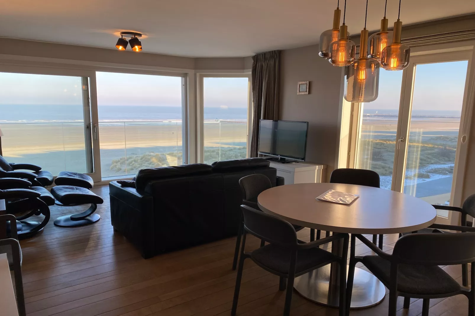 SEAWIND 503-Woonkamer