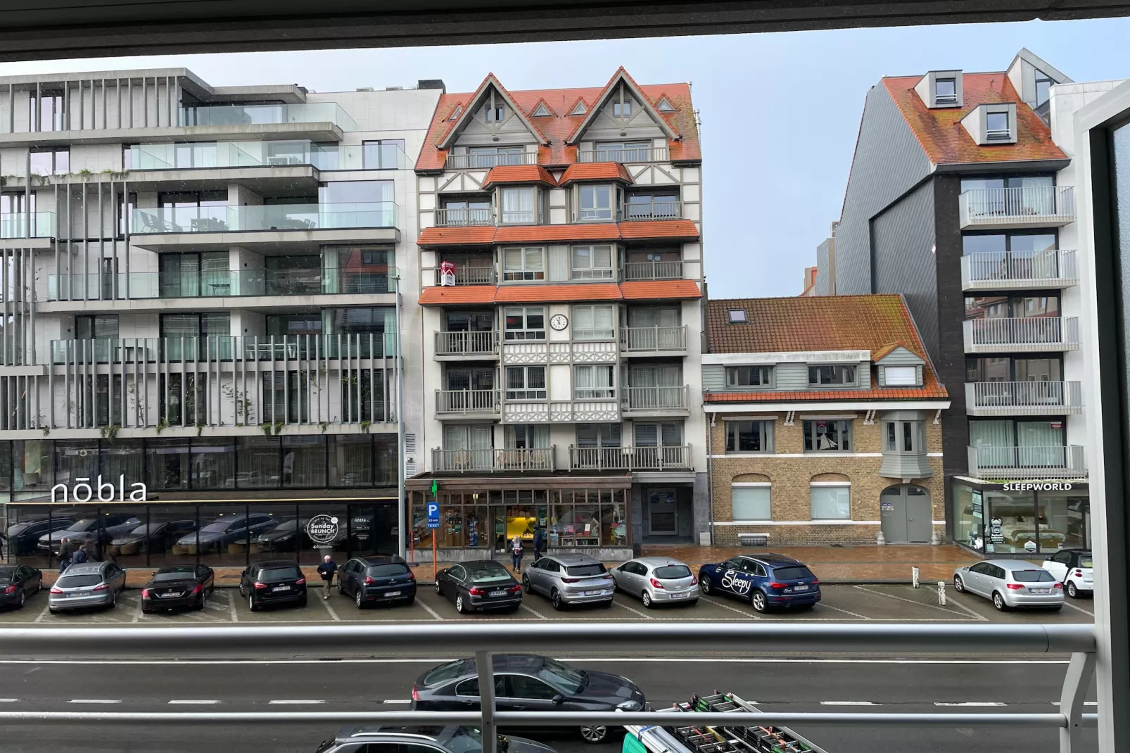 VUURTOREN90 90/0203GAR-Uitzicht zomer