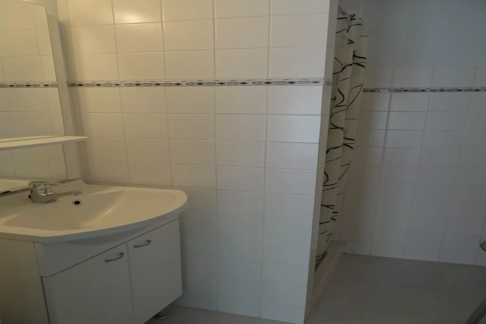 VELASQUEZ 103-Badkamer