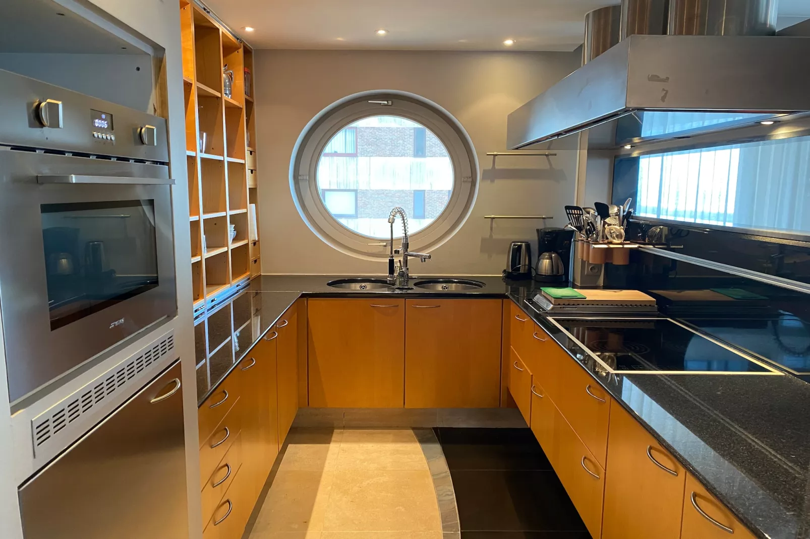 CASINO AB A0203GAR-Keuken