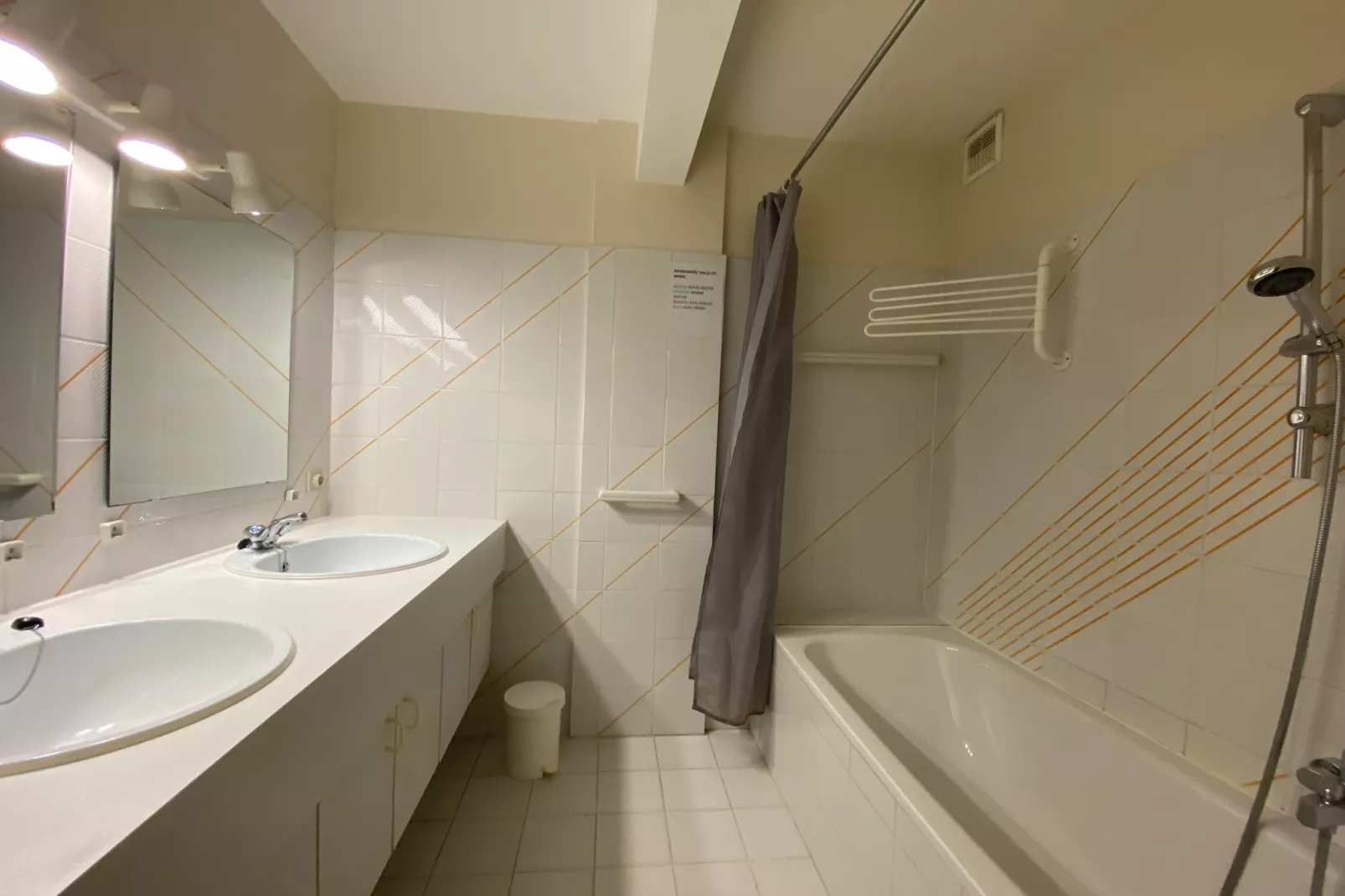 GARBI-Badkamer