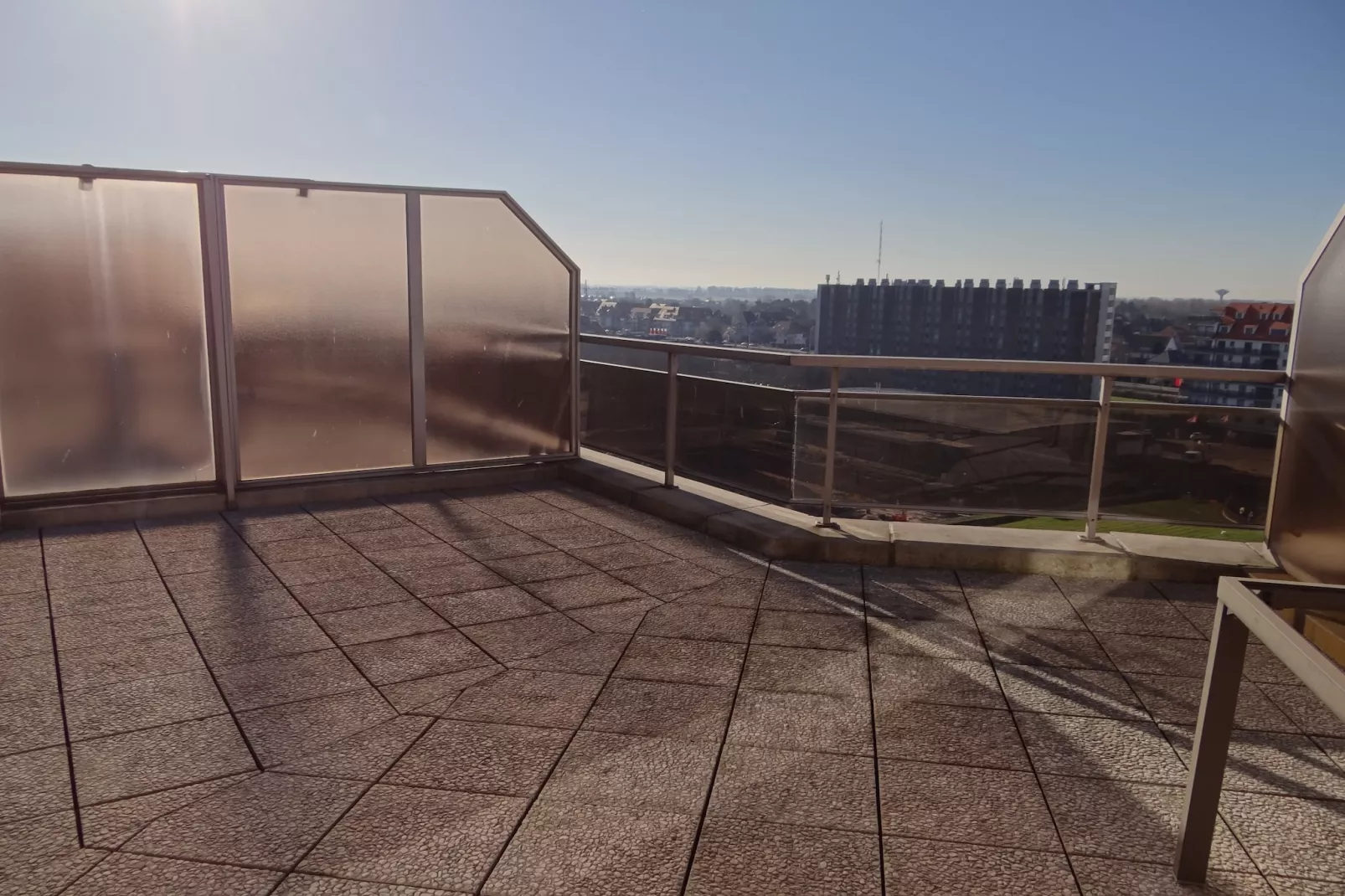 DEN OEVER V 903-Terrasbalkon