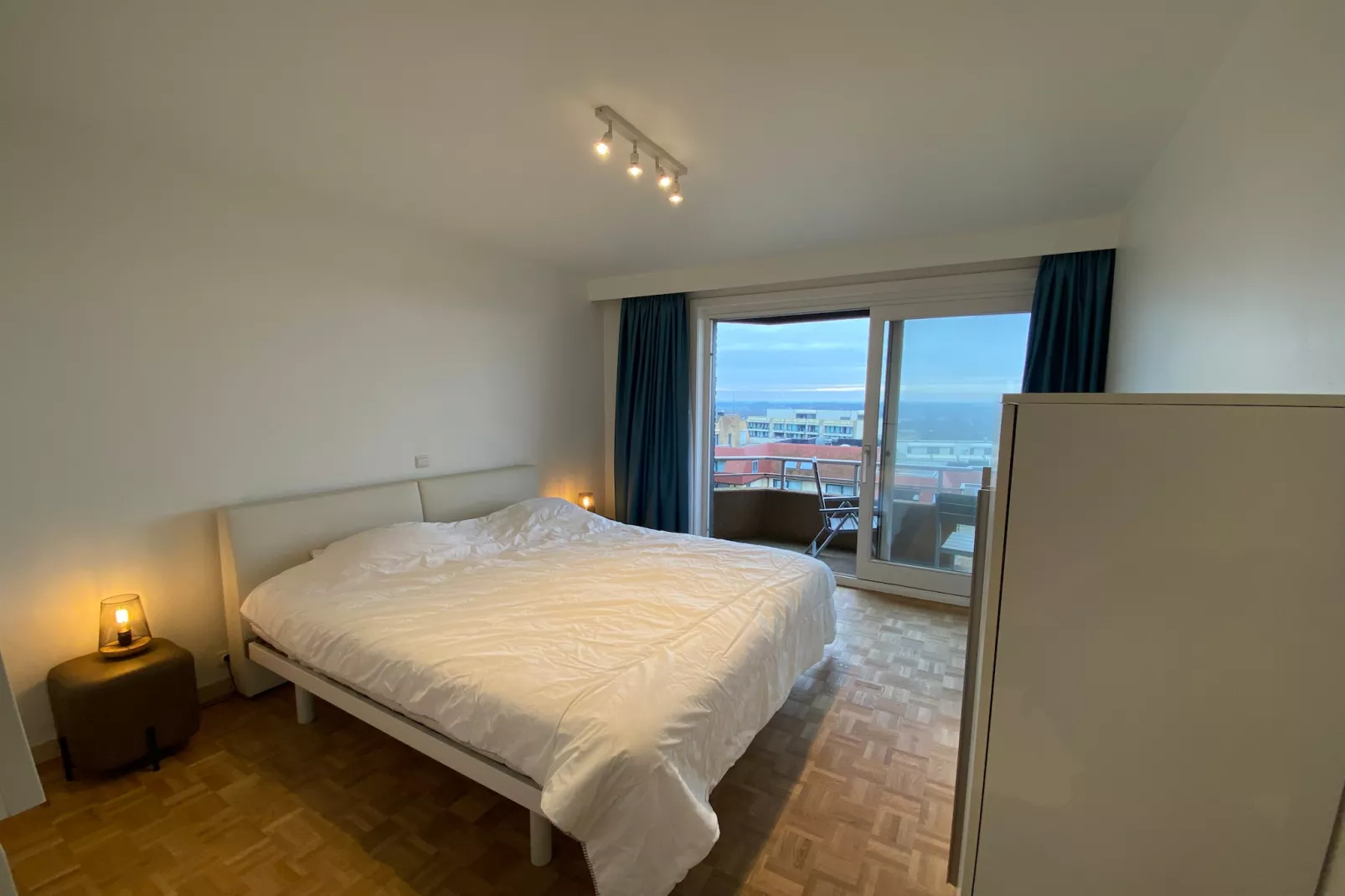 SCORPIO BI 1201GAR-Slaapkamer
