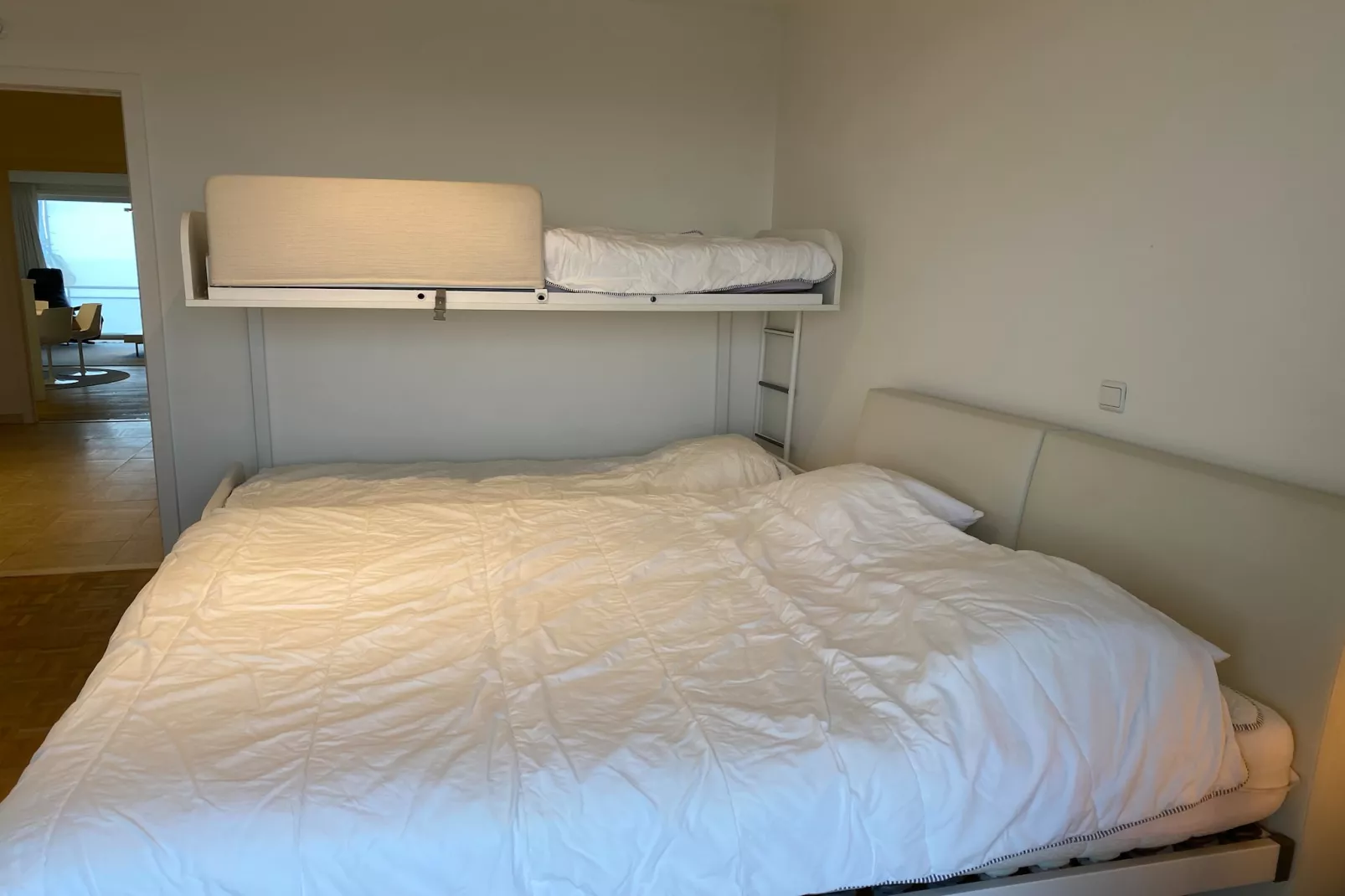 SCORPIO BI 1201GAR-Slaapkamer