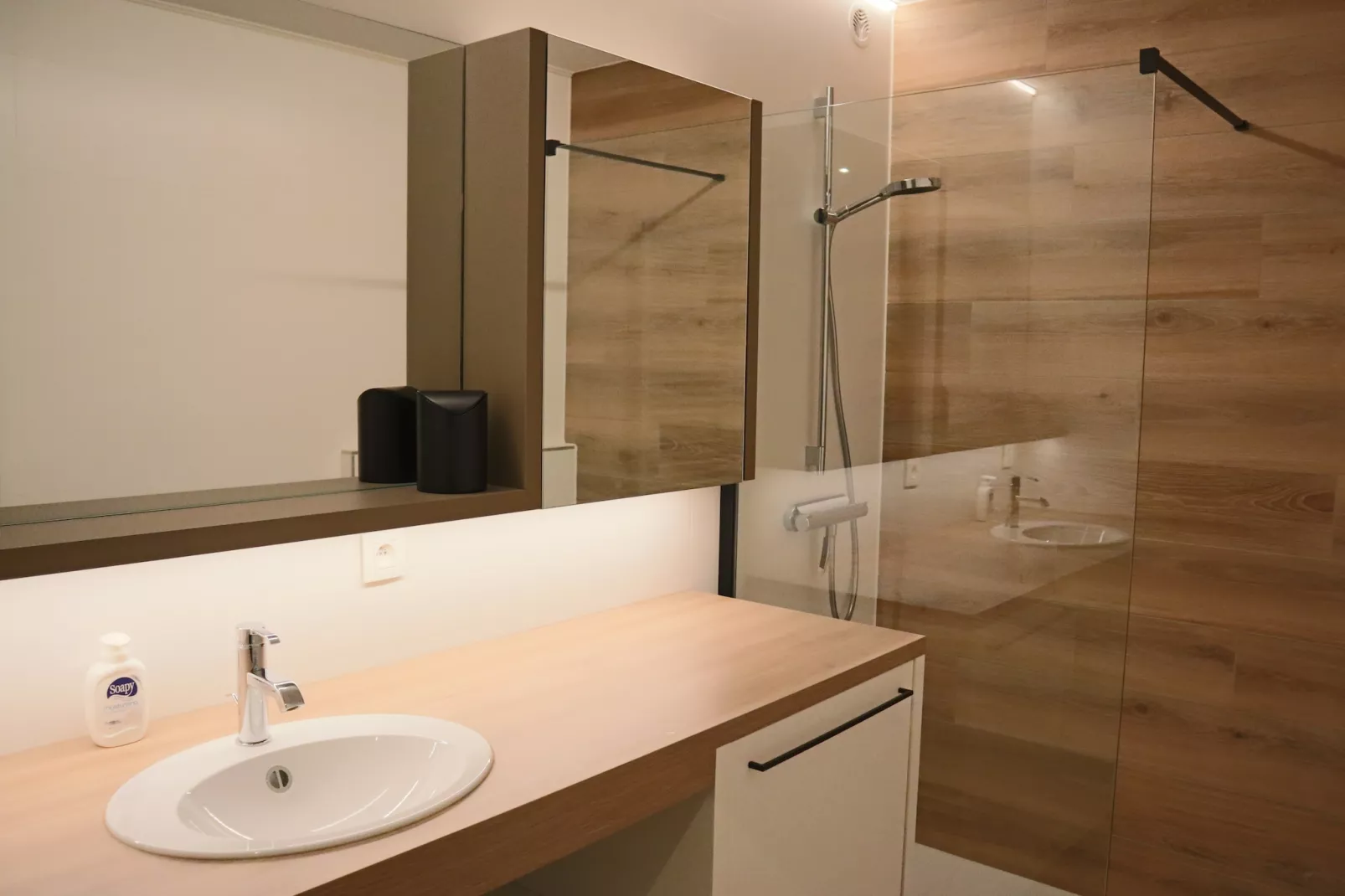 NEREIDEN E 168/0201GAR LIFT 1-Badkamer