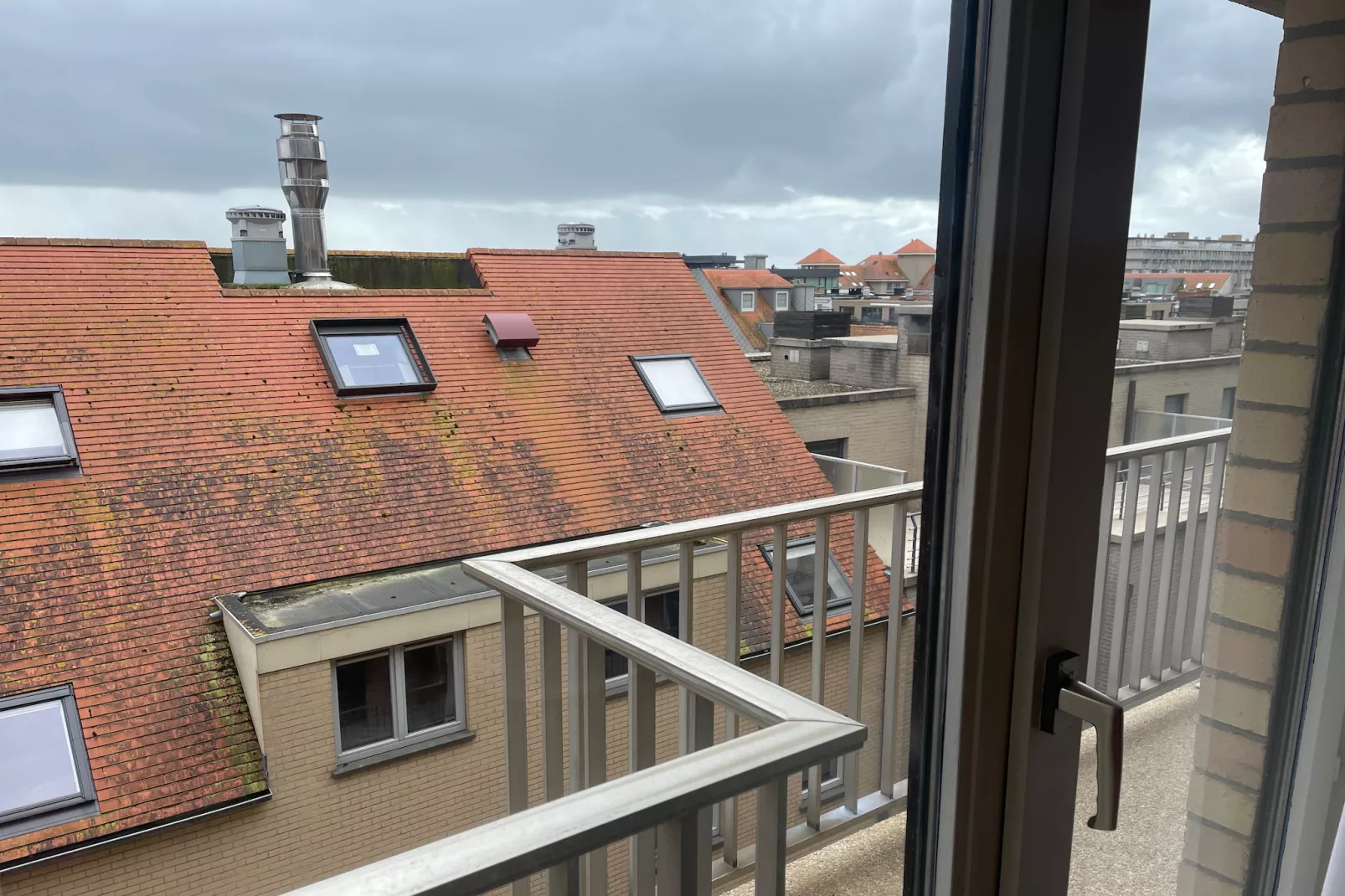 TIJL A 702-Terrasbalkon