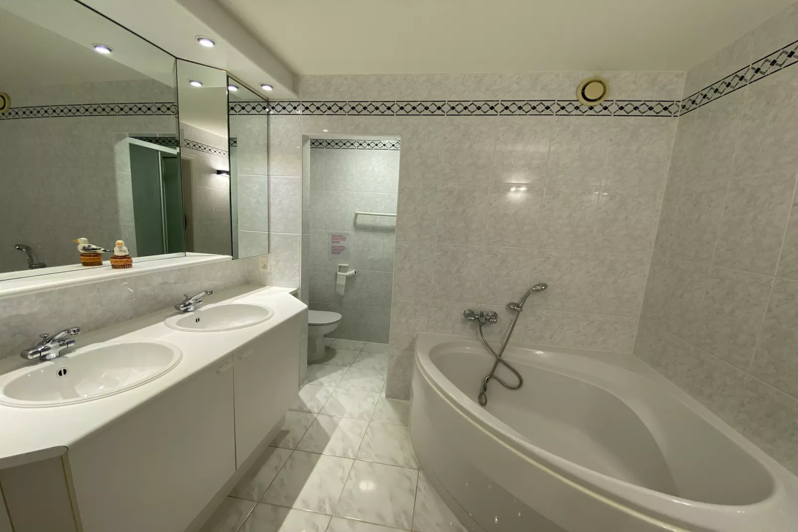 HORIZON 0501GAR-Badkamer