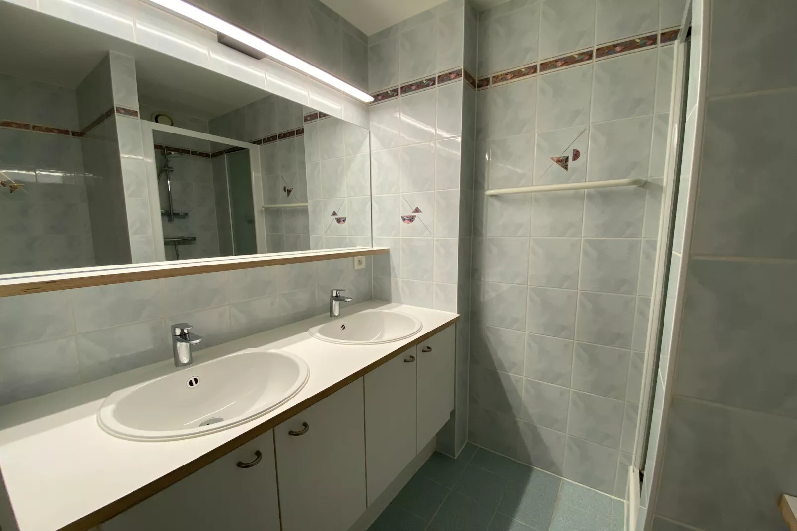 HORIZON 0501GAR-Badkamer