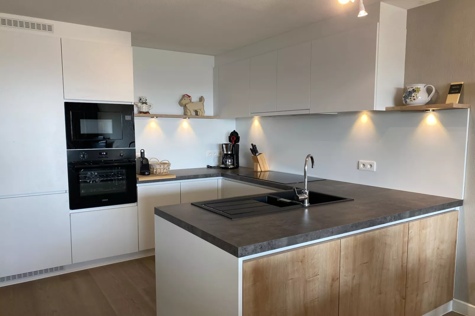DUINENVELD 4B 166/0503GAR-Keuken