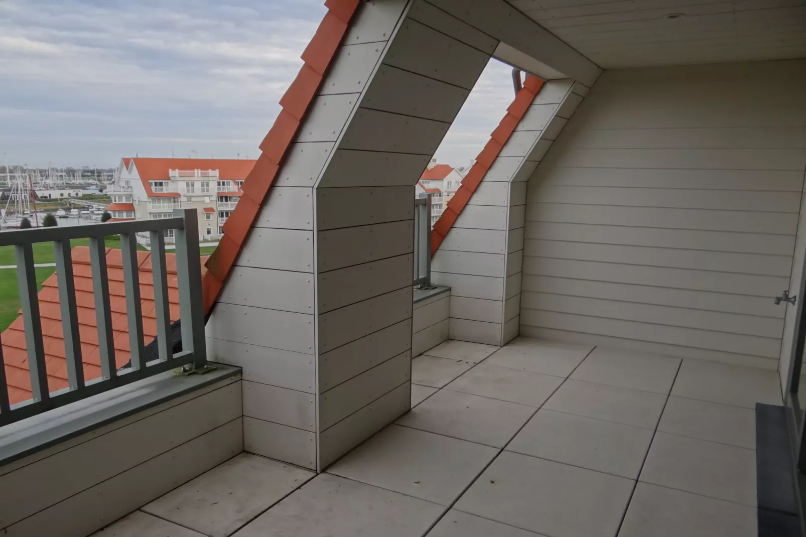 CAPRICIA 0406GAR-Terrasbalkon