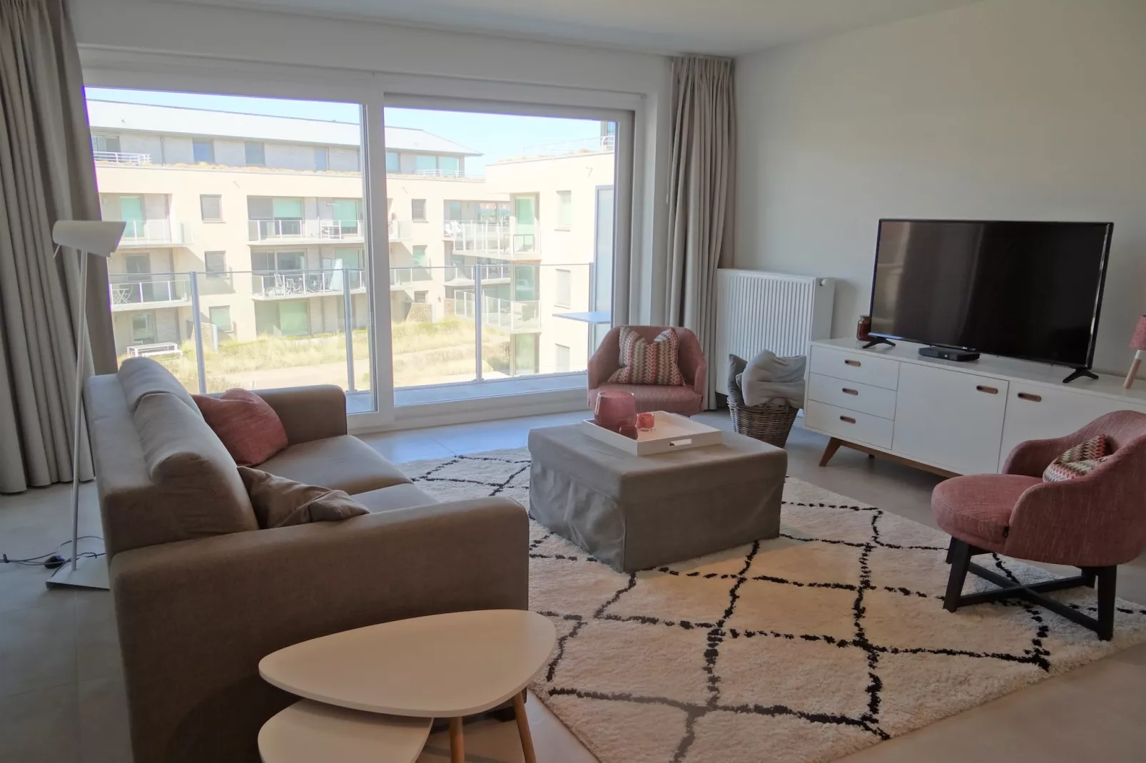 KARTHUIZER E1 0203PK-Woonkamer