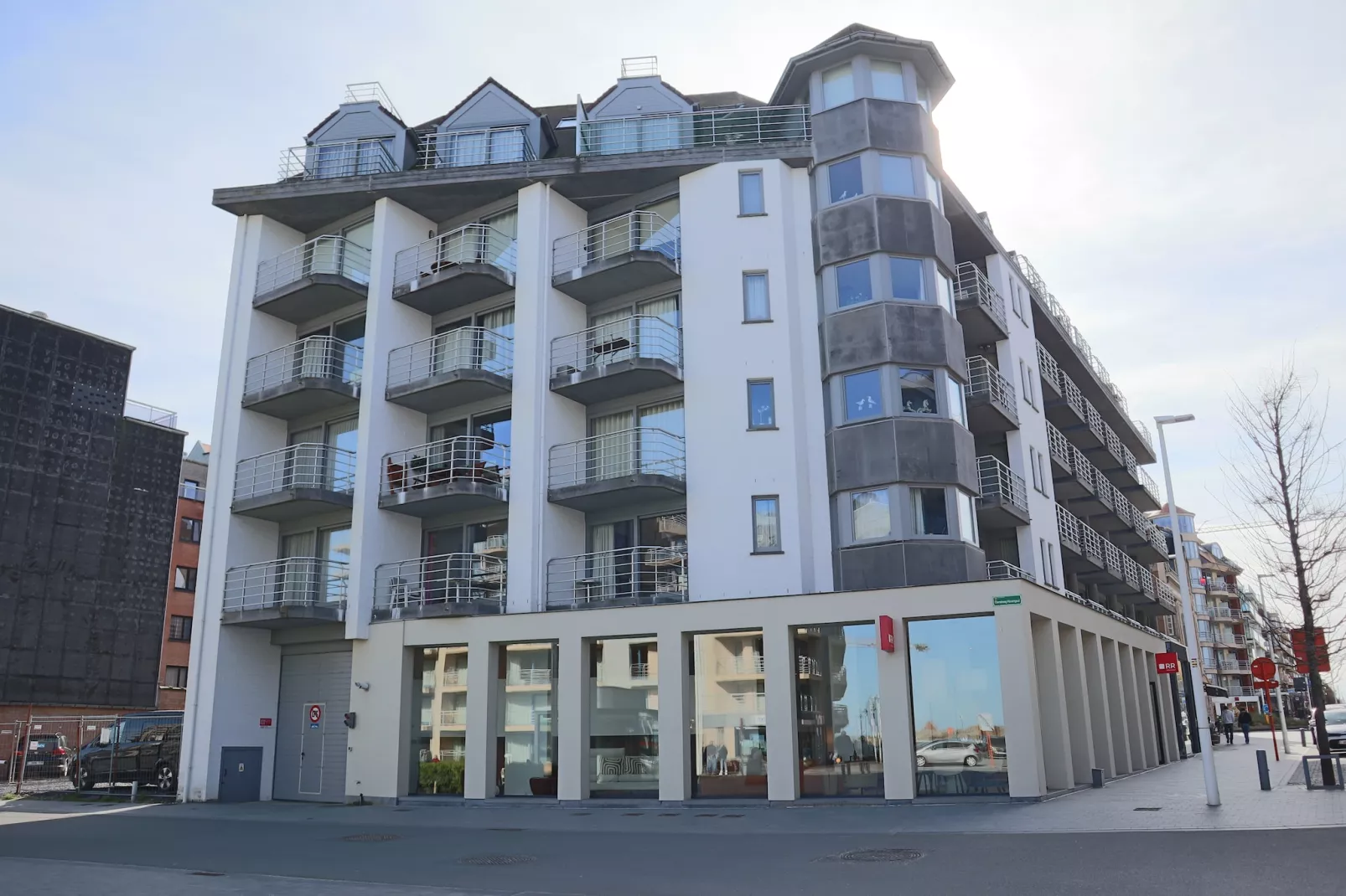 NIEUWPOORT PROMENADE E 0405PK-Buitenkant zomer