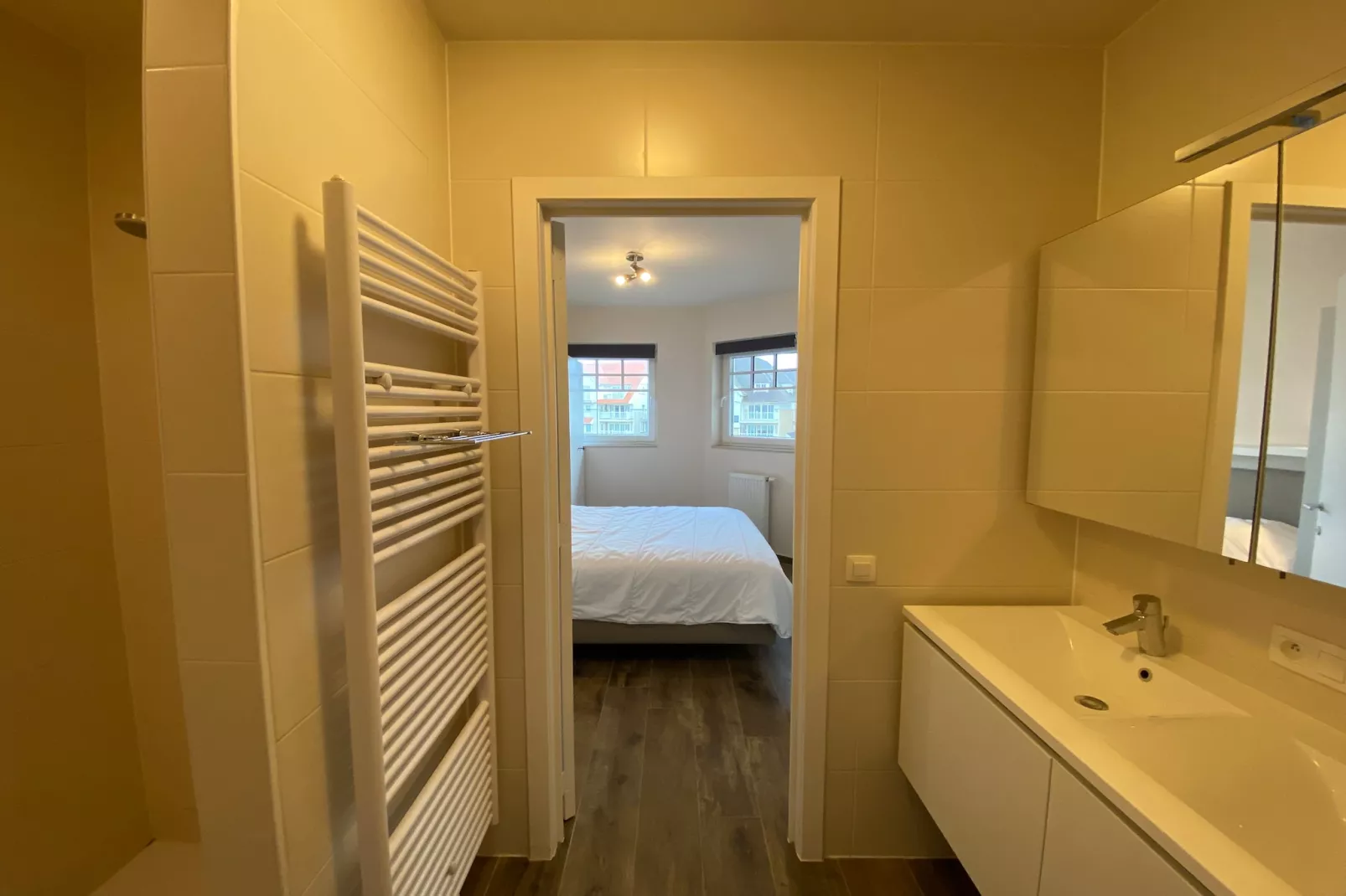 SUNDECK 0301PK-Badkamer