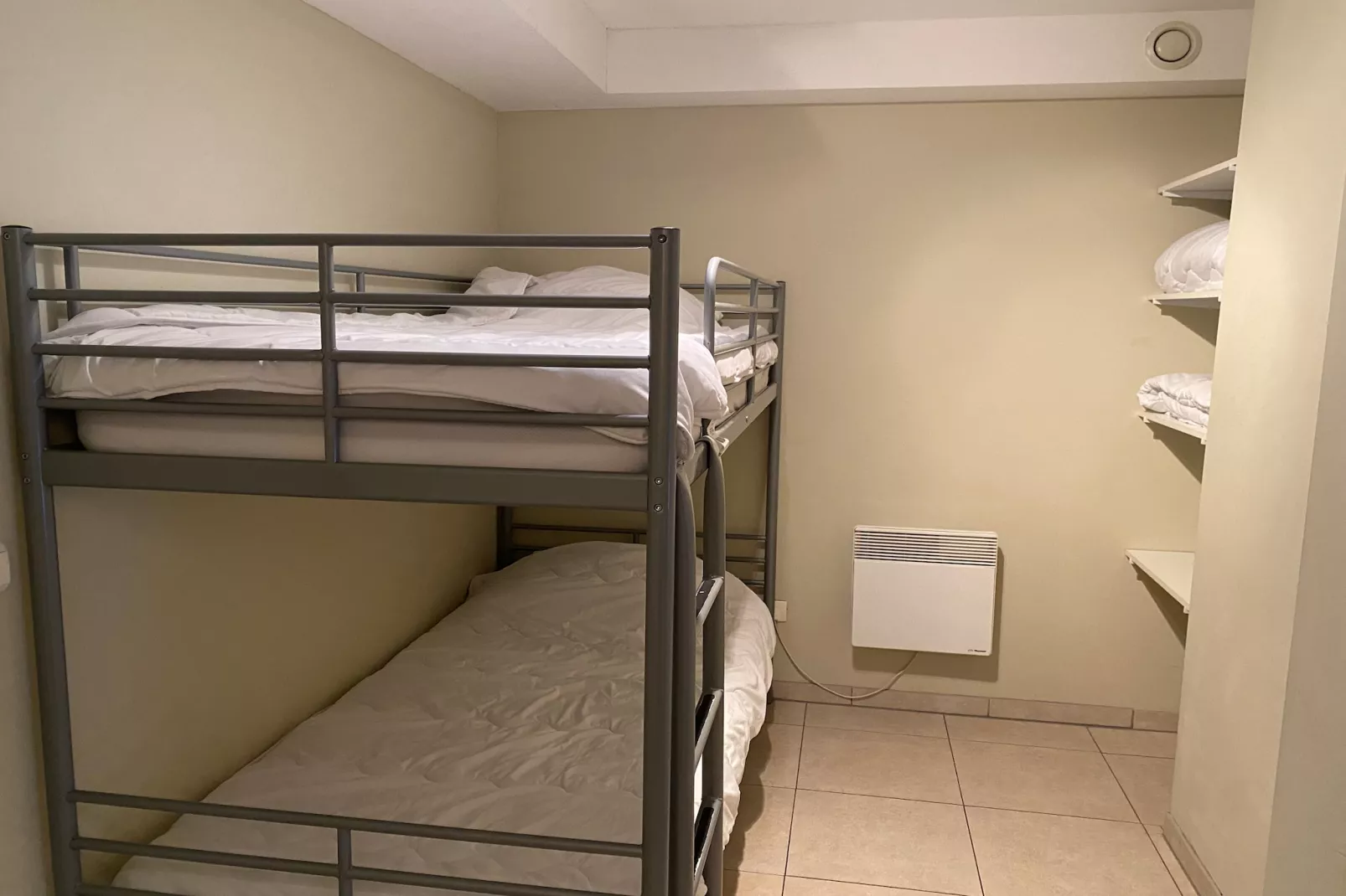 APOLLO I 0506PK-Slaapkamer