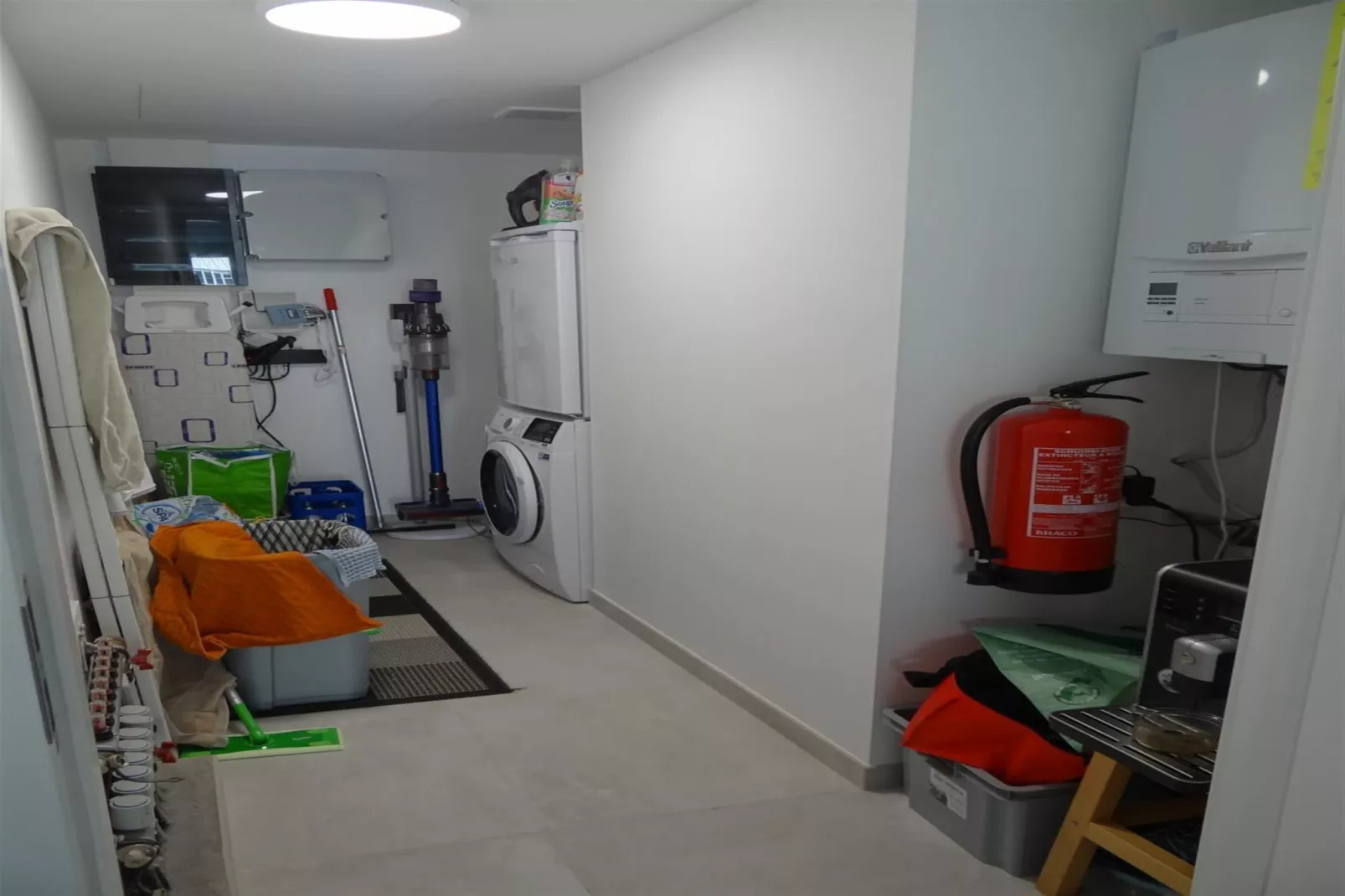 LECTUS VI 0101GAR-Faciliteiten