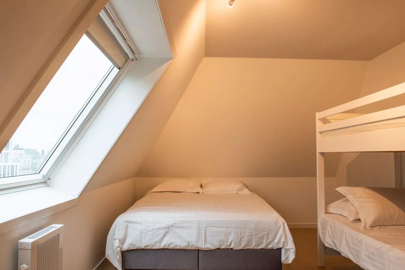 ZONNEKRING 1001GAR-Slaapkamer