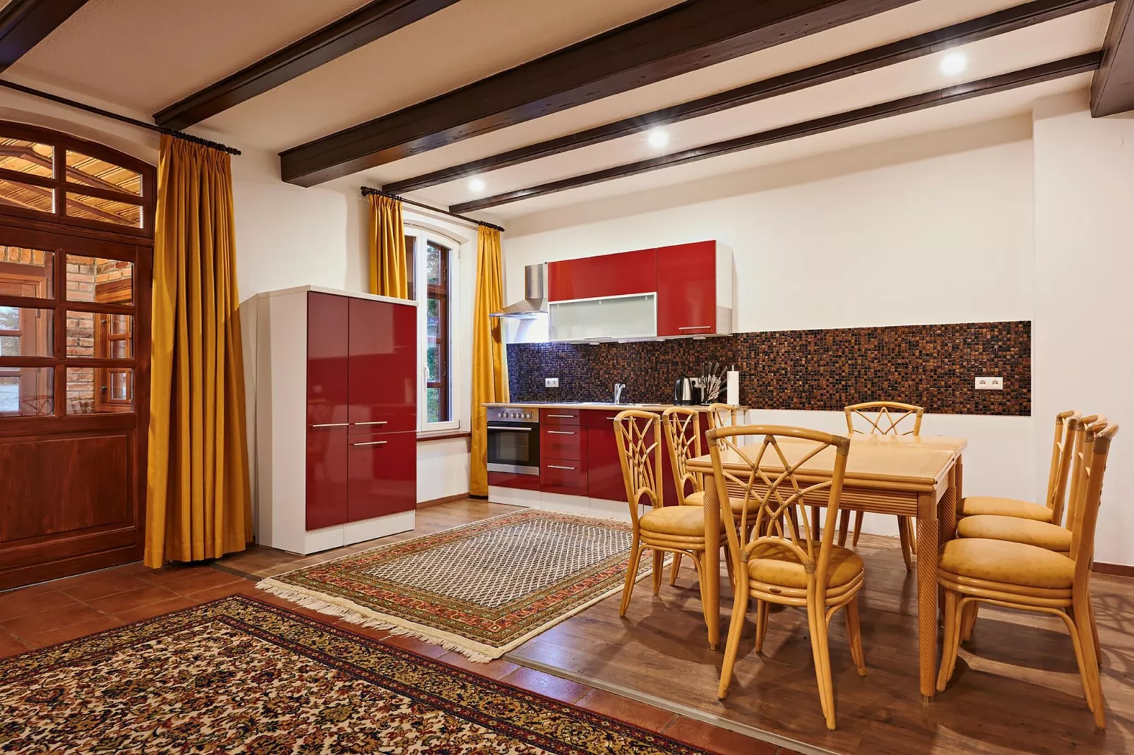 Haus Oliver 200 qm / 1-8 Personen-Eetkamer