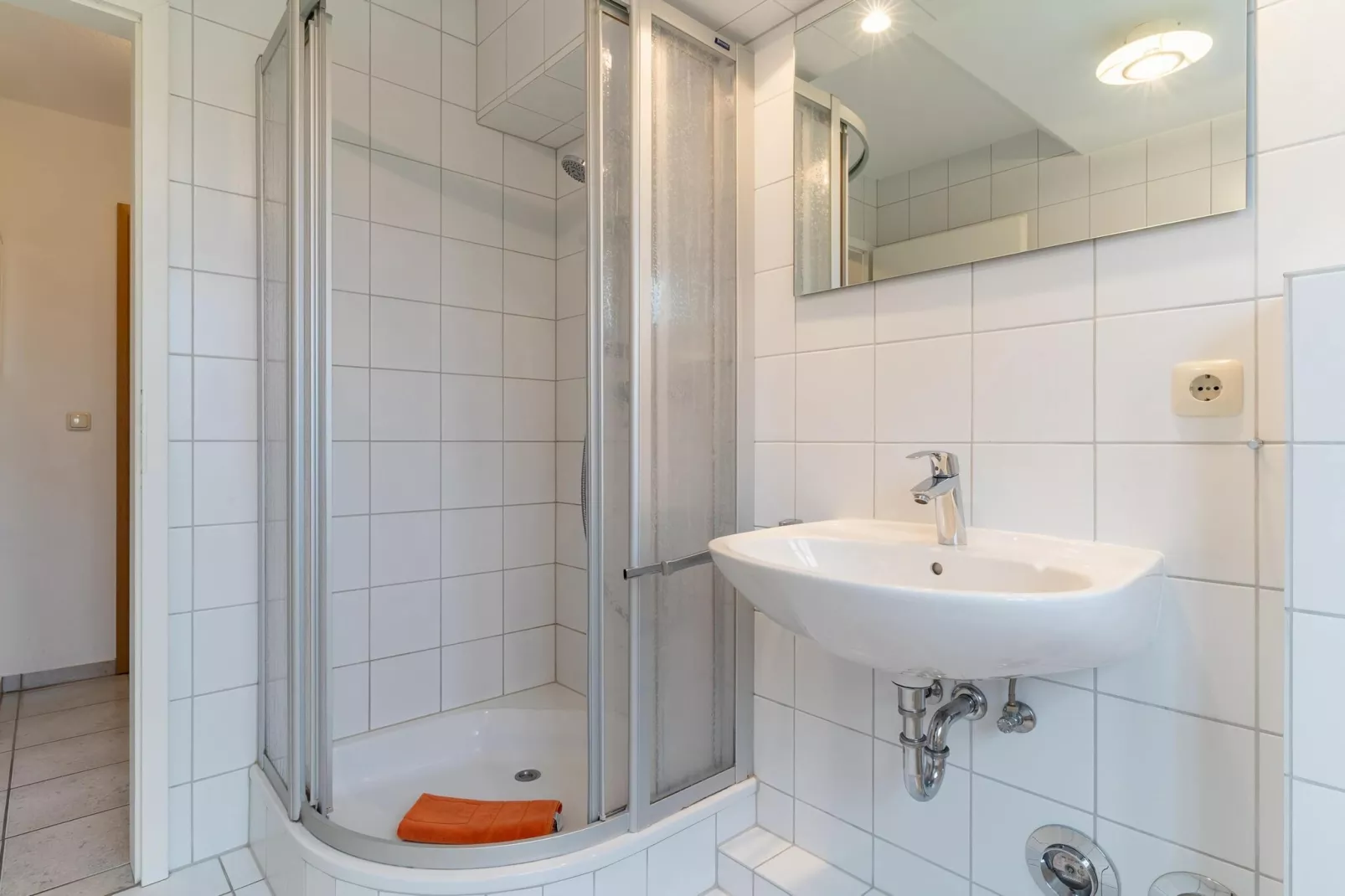 Haus Deichsfenne - Wohnung 3 / 3 Personen-Badkamer