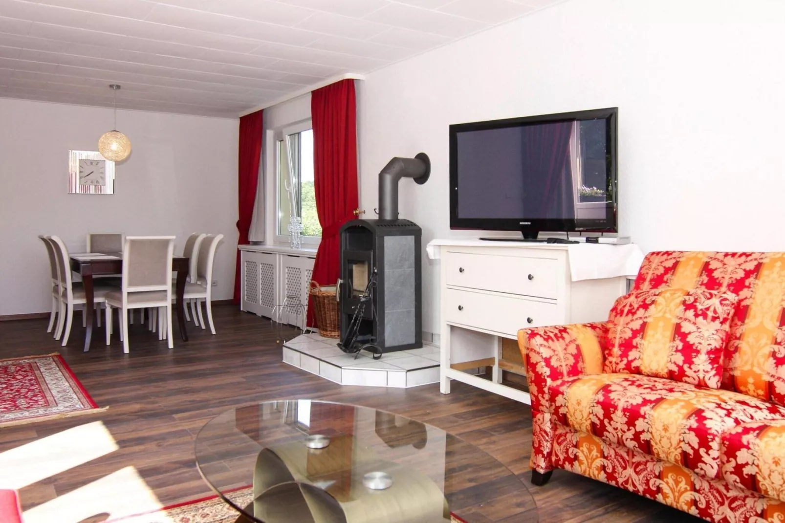 Ferienhaus Yvonne 100 qm-Woonkamer
