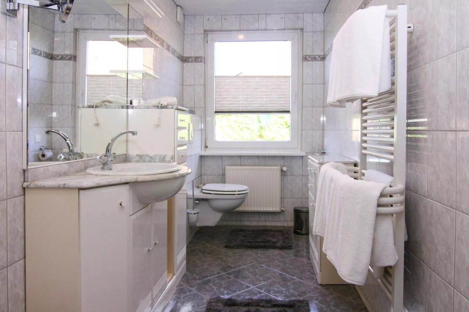 Ferienhaus Yvonne 100 qm-Badkamer