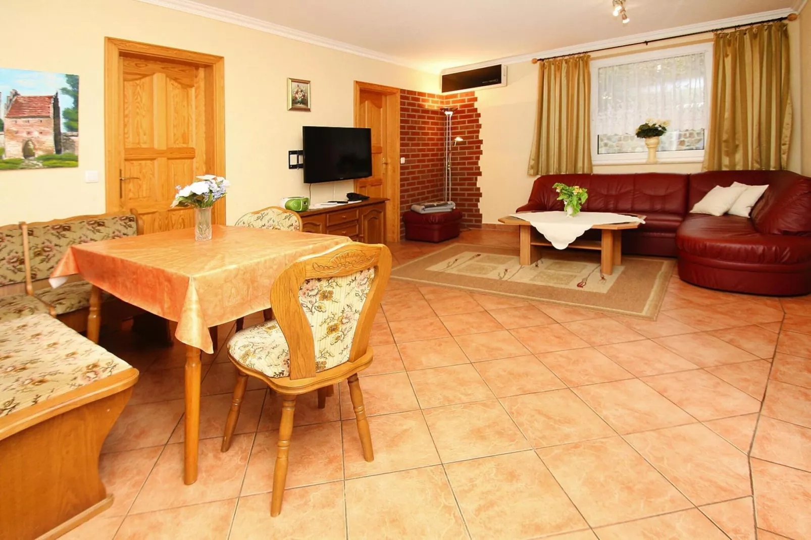 Feriensiedlung Am Grundlossee / DHH Typ 3 45 qm 4 Pers-Woonkamer